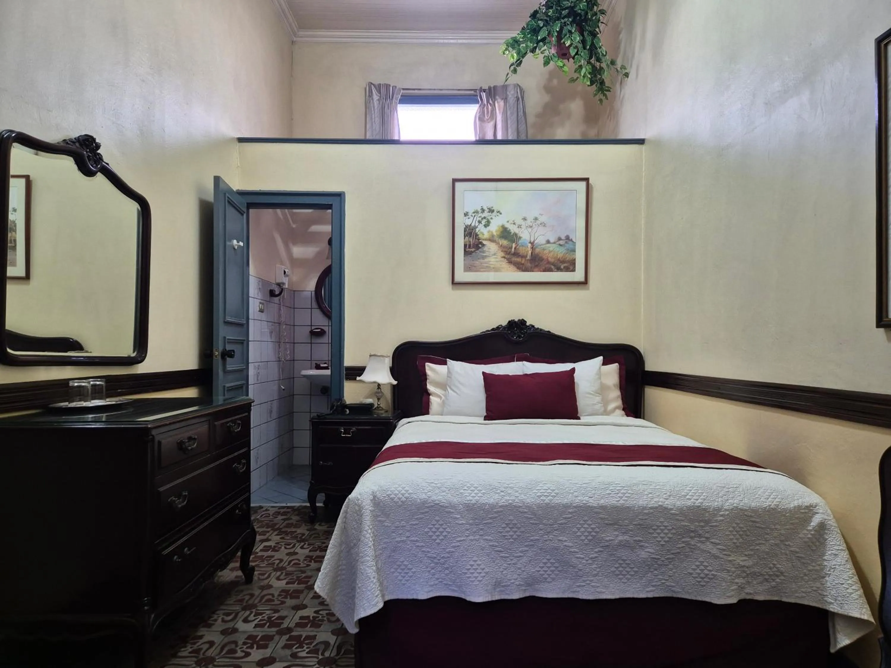 Bedroom, Bed in Hotel Santo Tomas / Historical Property