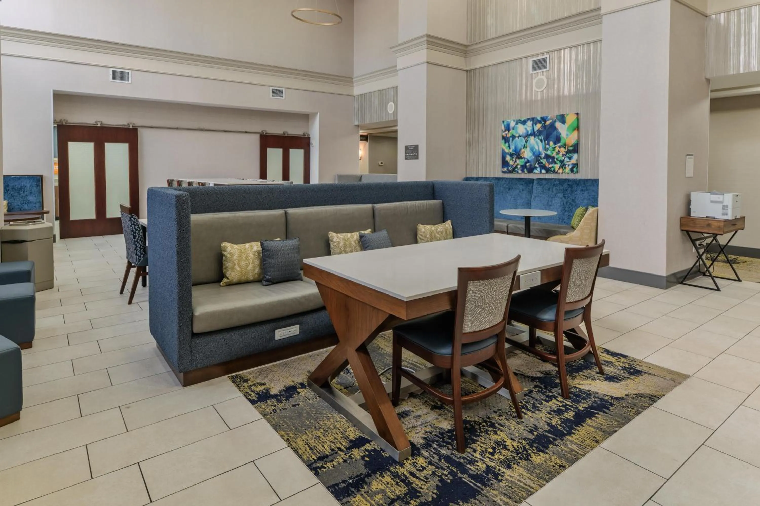 Lobby or reception in Hampton Inn & Suites-Florence Downtown