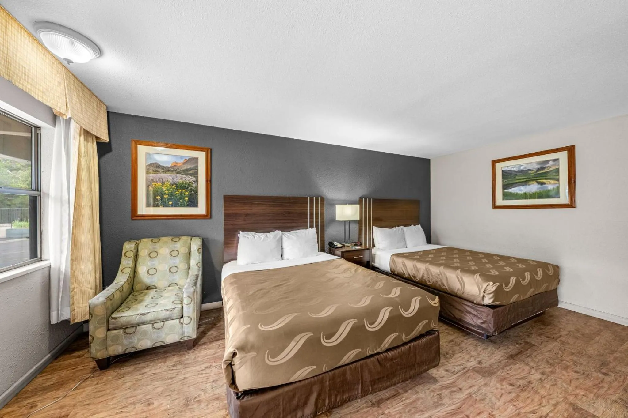 Bed in Quality Inn Durango