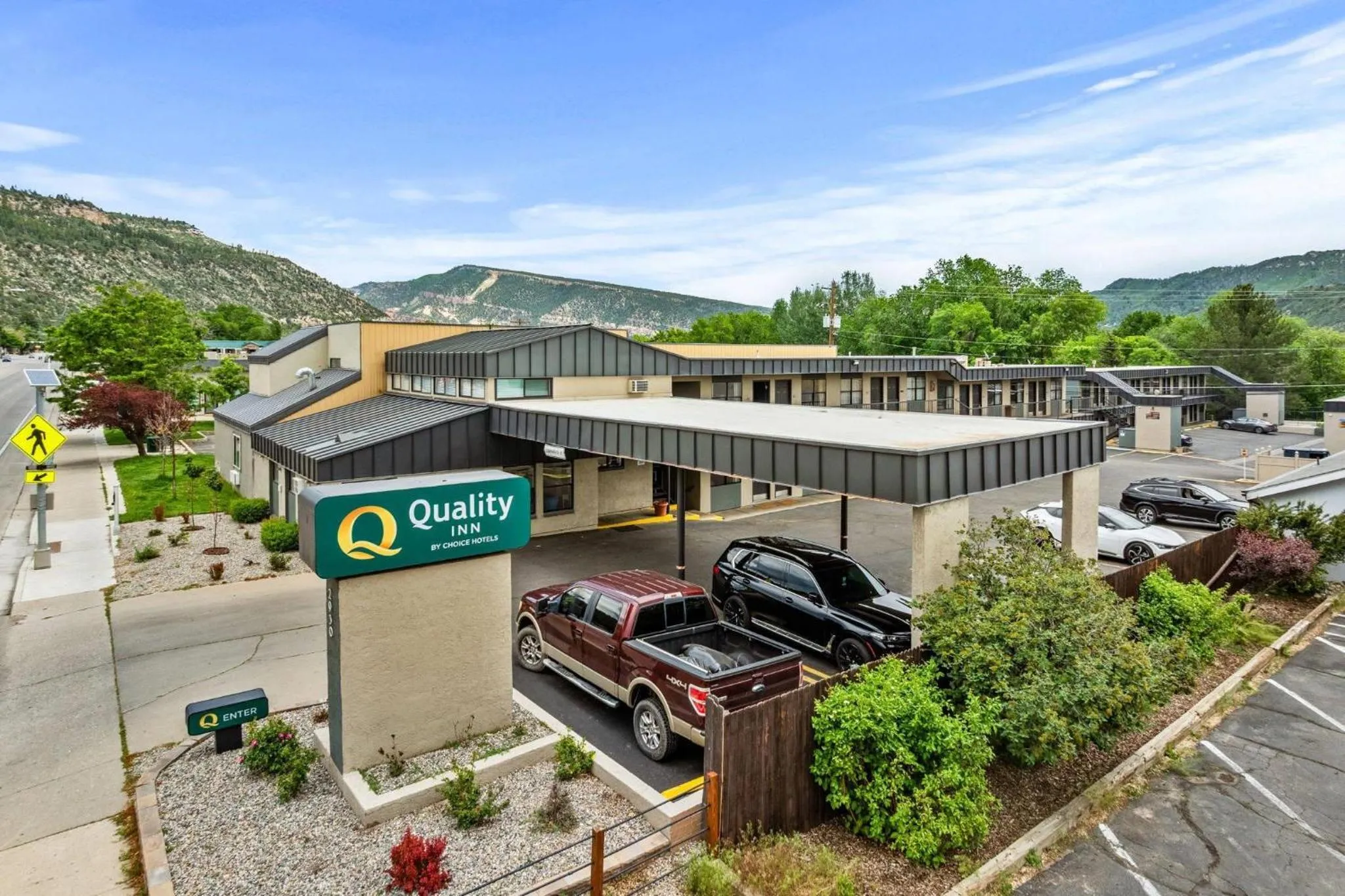 Property building in Quality Inn Durango