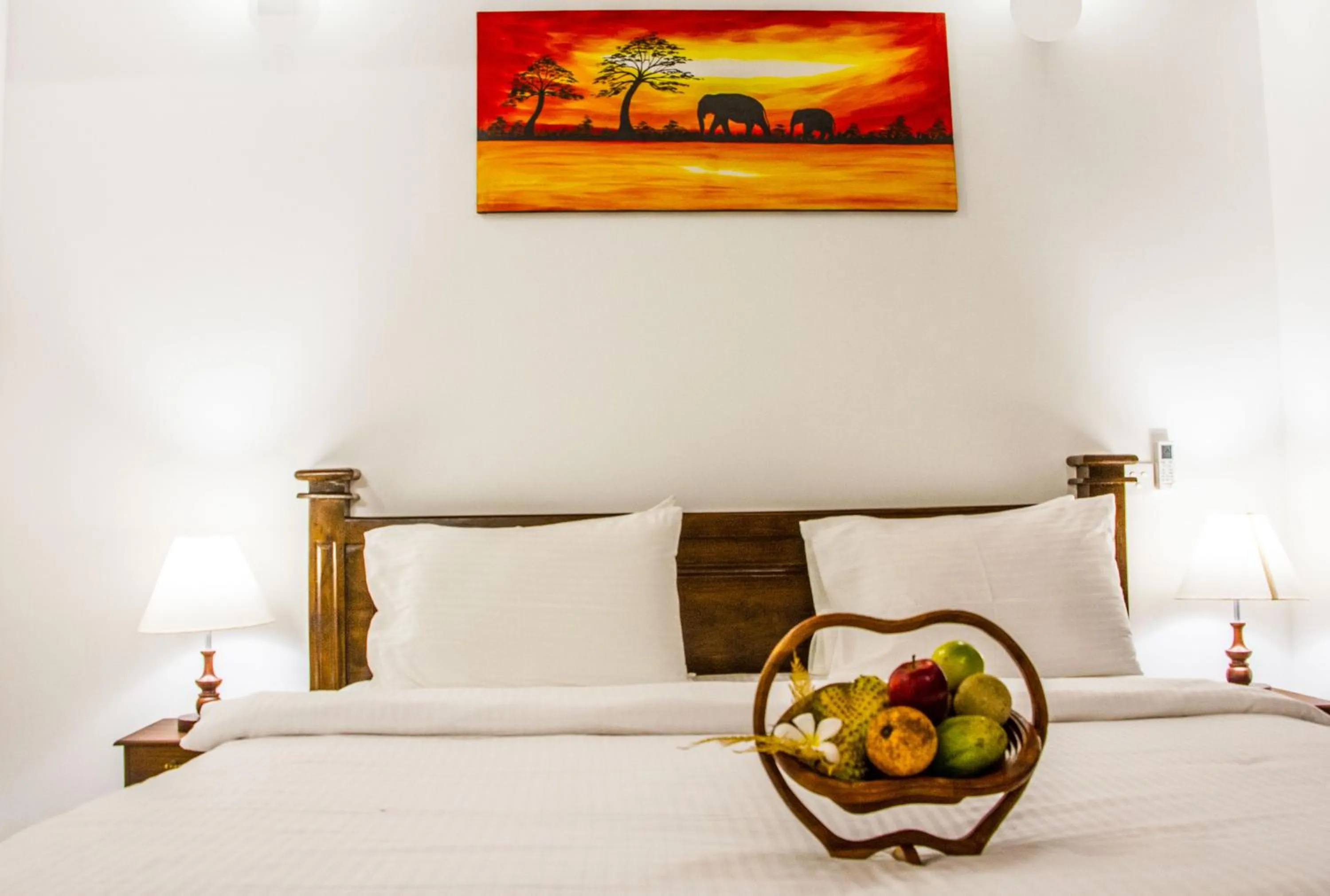 Bedroom, Bed in Hikka Sands & SPA