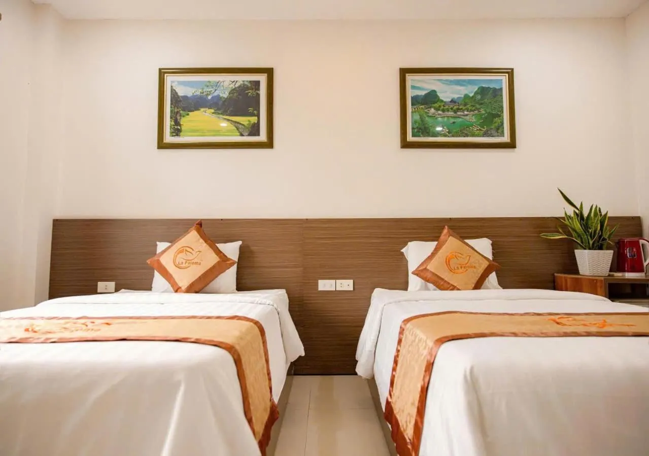 Bed in La Paloma Hotel Ninh Binh