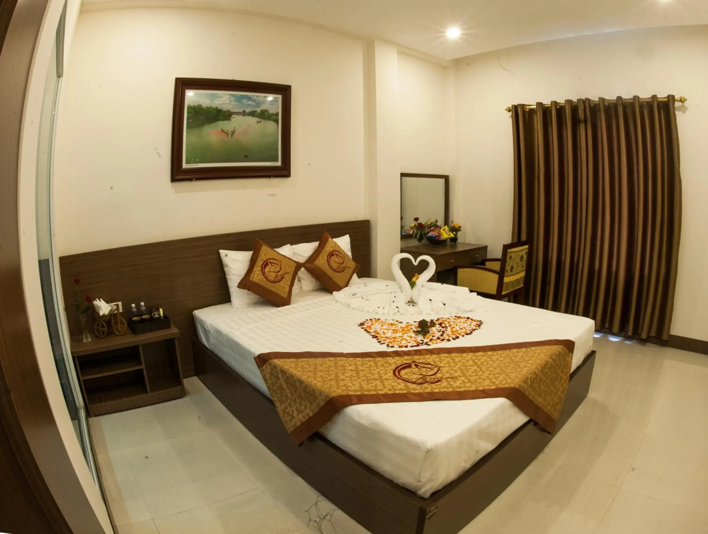 Deluxe Double Room in La Paloma Hotel Ninh Binh Deluxe Double Room in La Paloma Hotel Ninh Binh