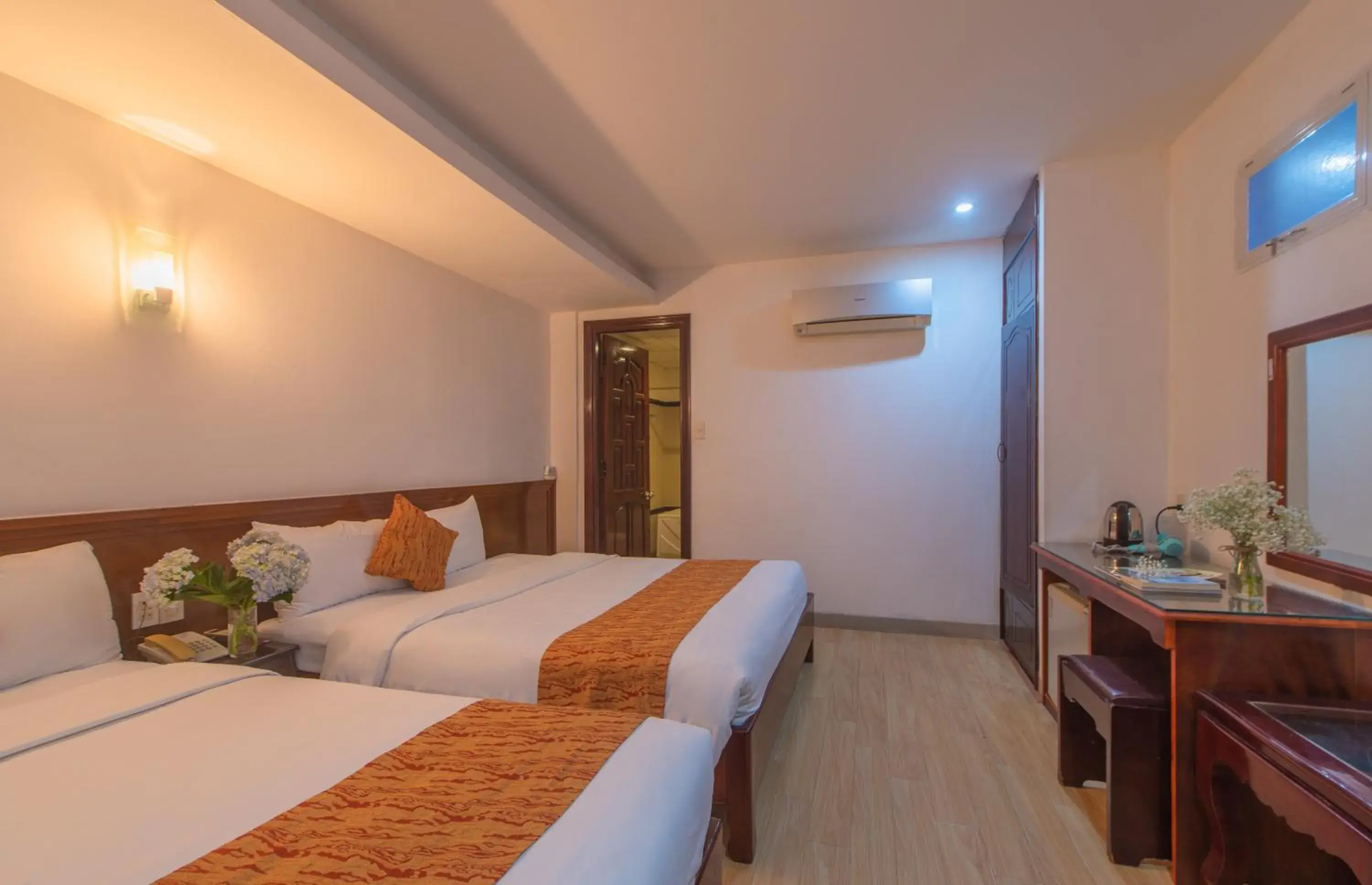 Standard Quadruple Room in LE SOLEIL HOTEL managed by NEST Group Standard Quadruple Room in LE SOLEIL HOTEL managed by NEST Group