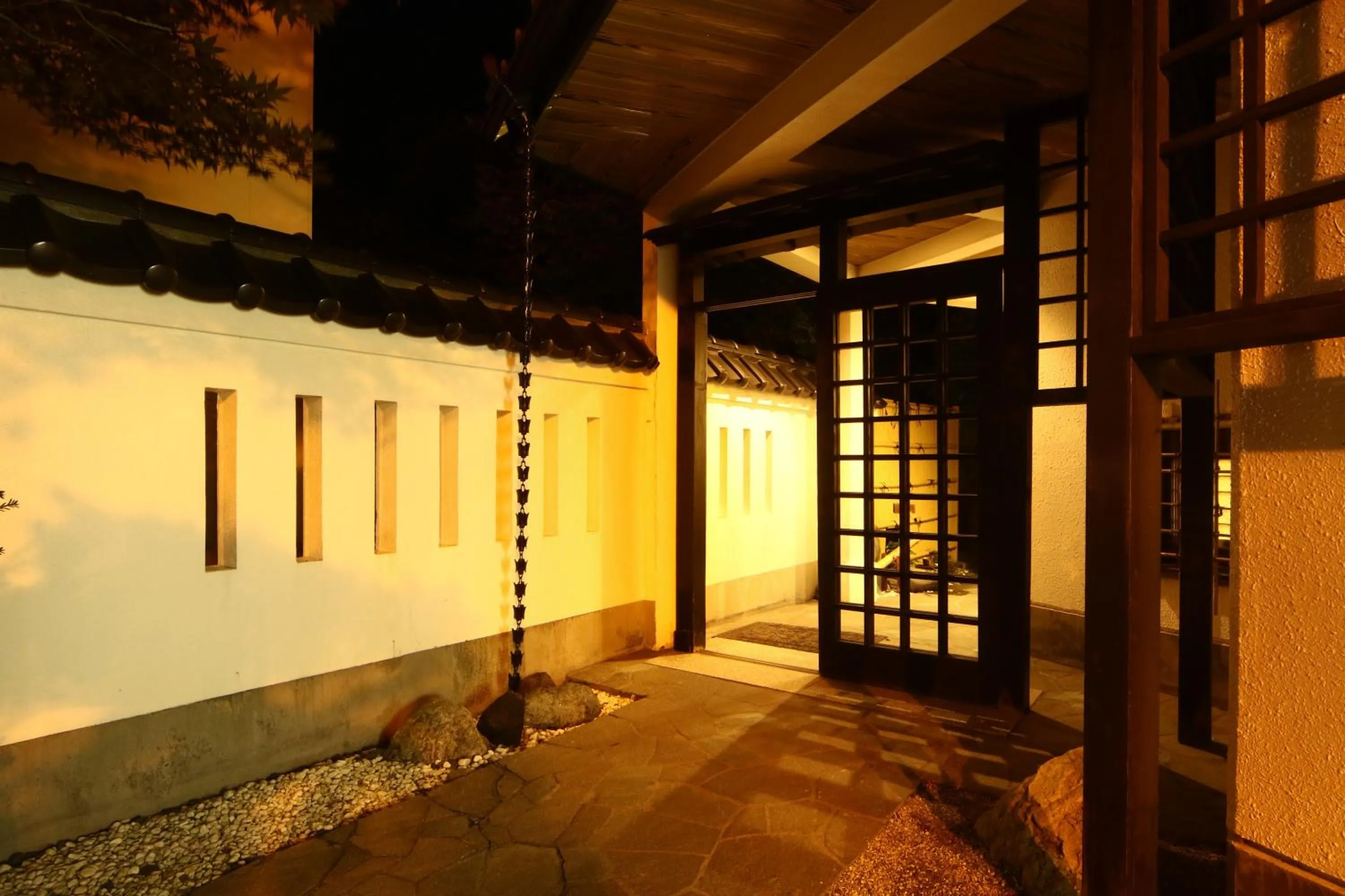 Facade/entrance in Kashoutei Hanaya