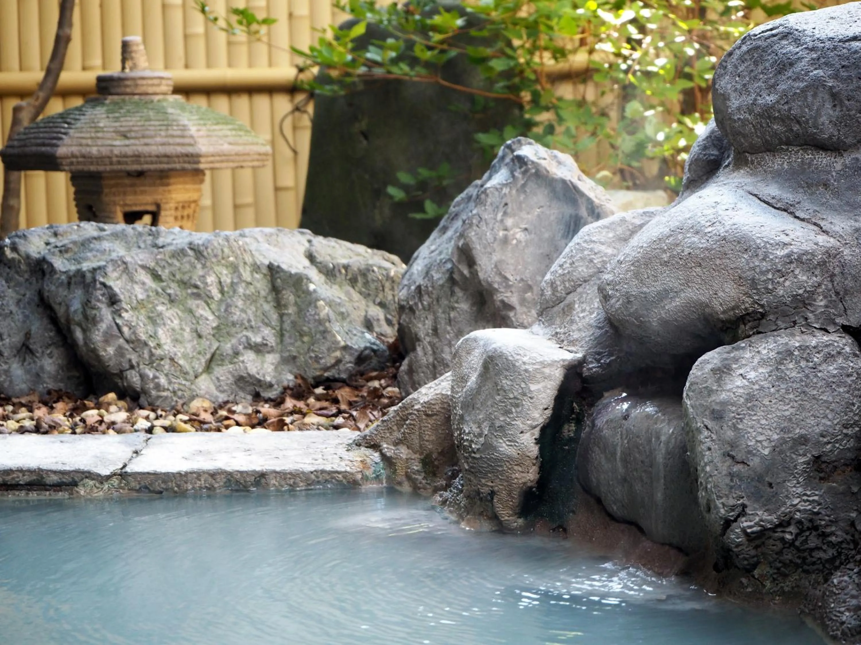 Hot Spring Bath in Kashoutei Hanaya