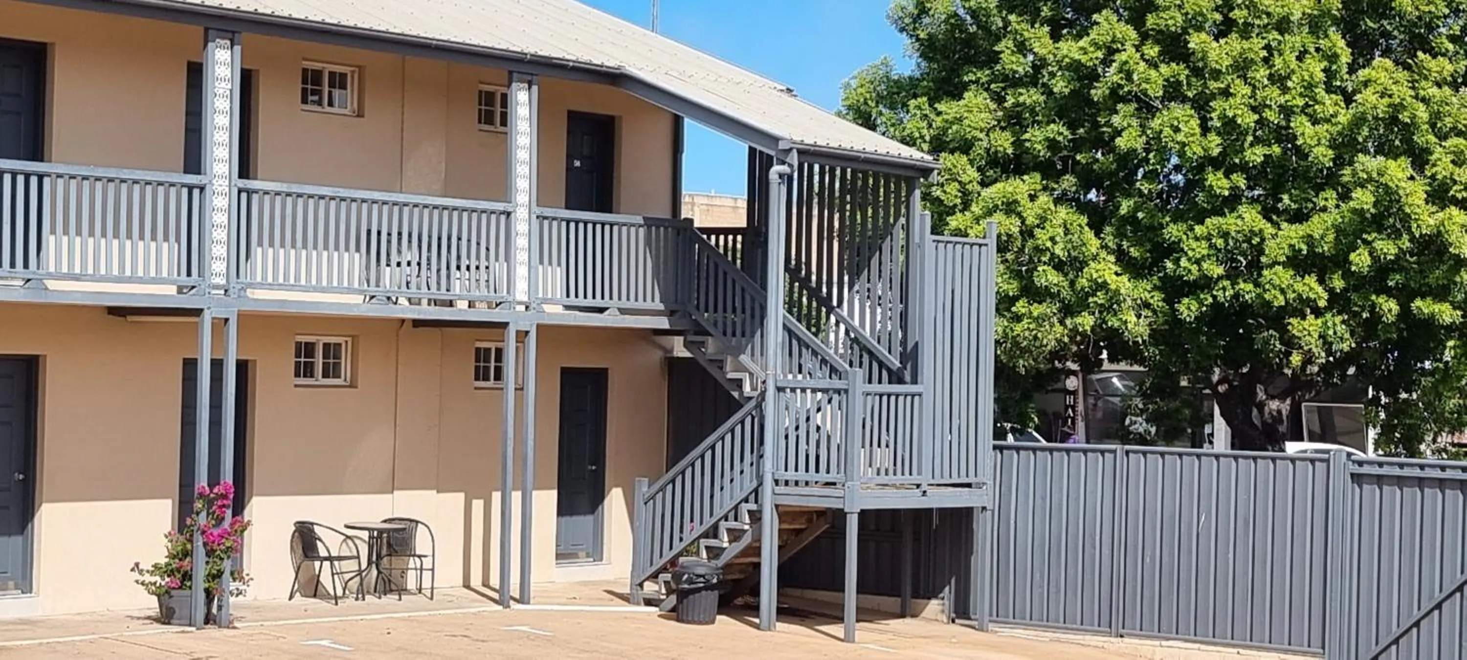 Balcony/Terrace in Burke & Wills Mt Isa