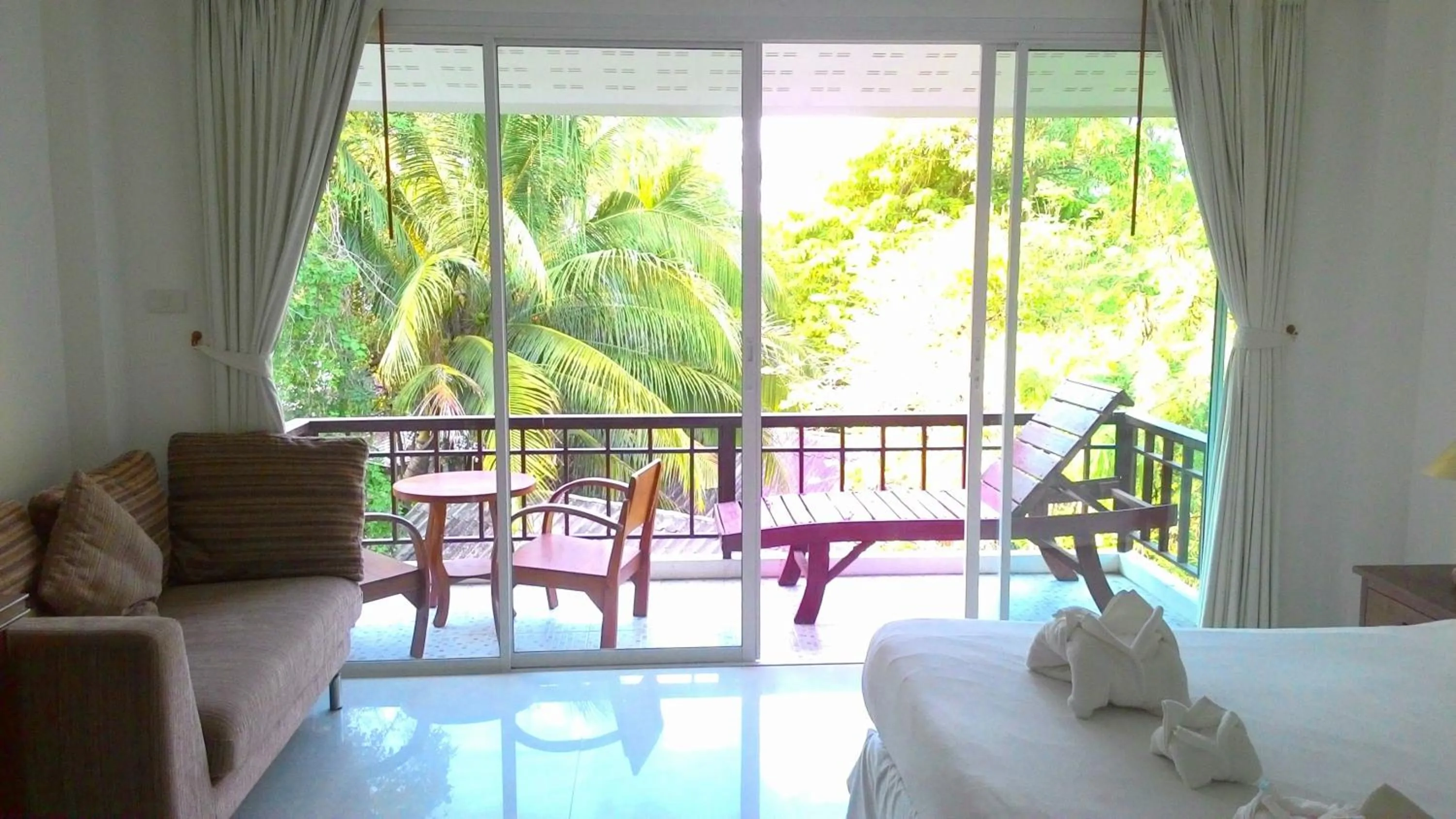Balcony/Terrace, Bed in Kirati Beach Resort