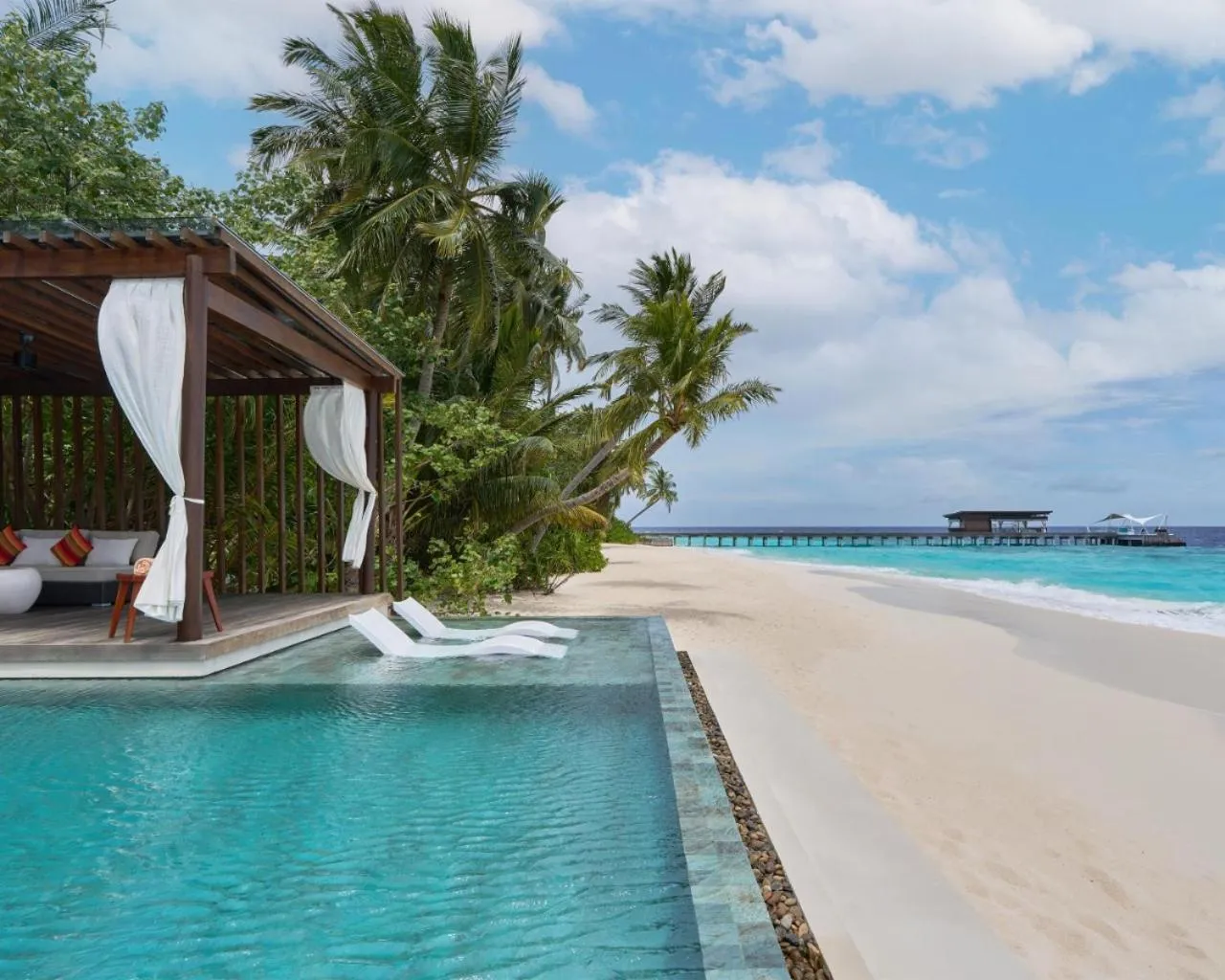 Nearby landmark in Park Hyatt Maldives Hadahaa