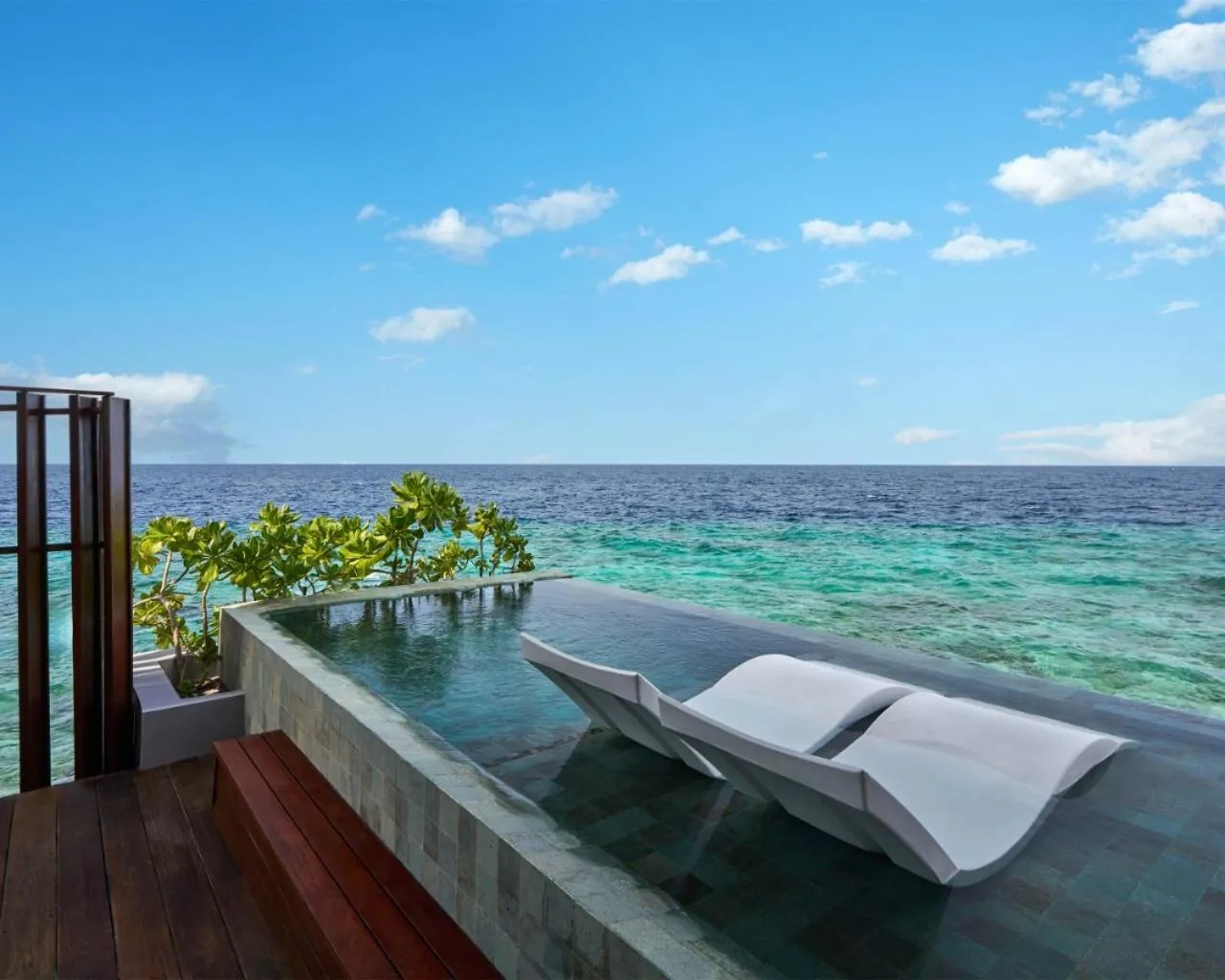 Day in Park Hyatt Maldives Hadahaa