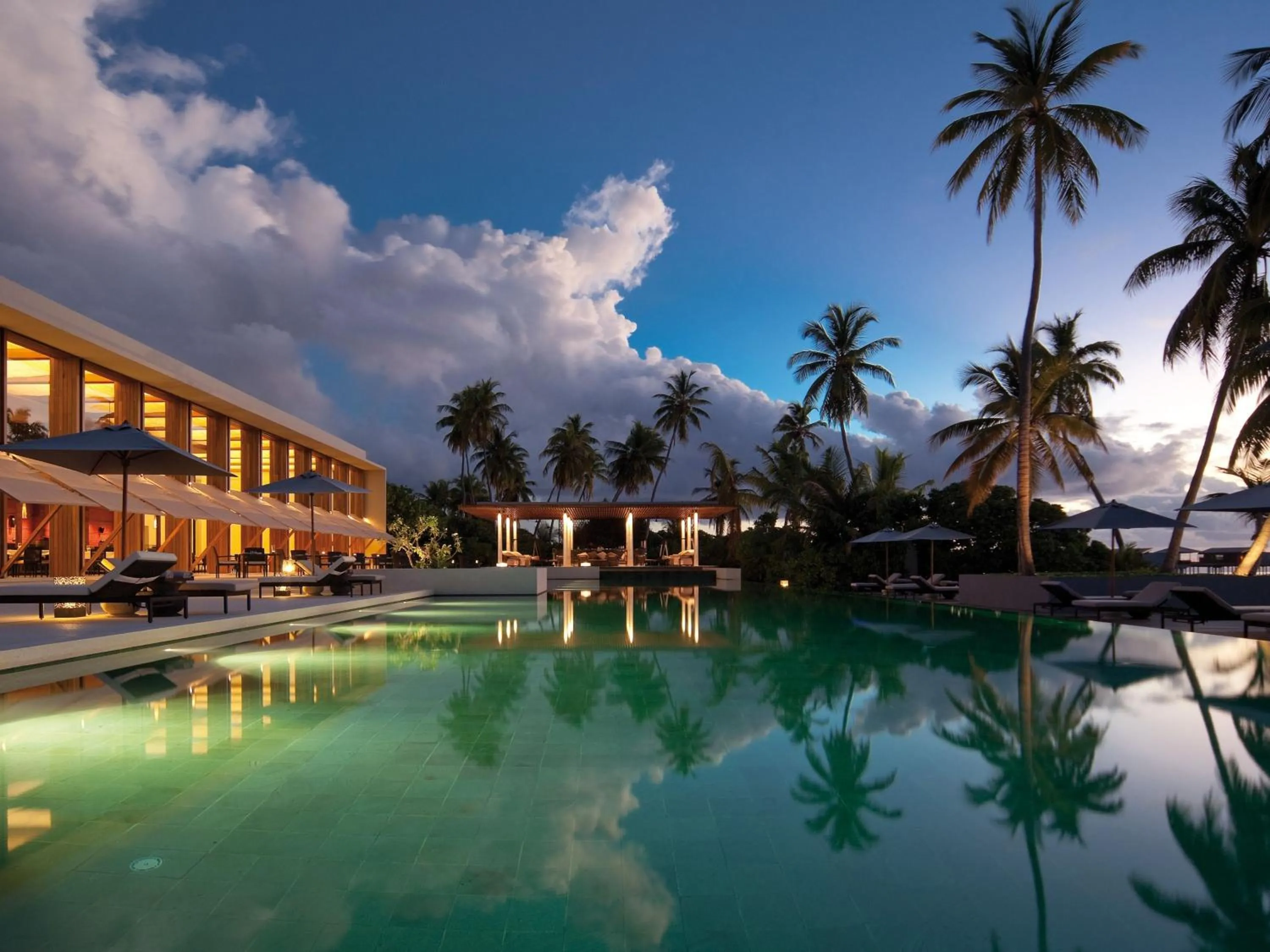 Property building in Park Hyatt Maldives Hadahaa