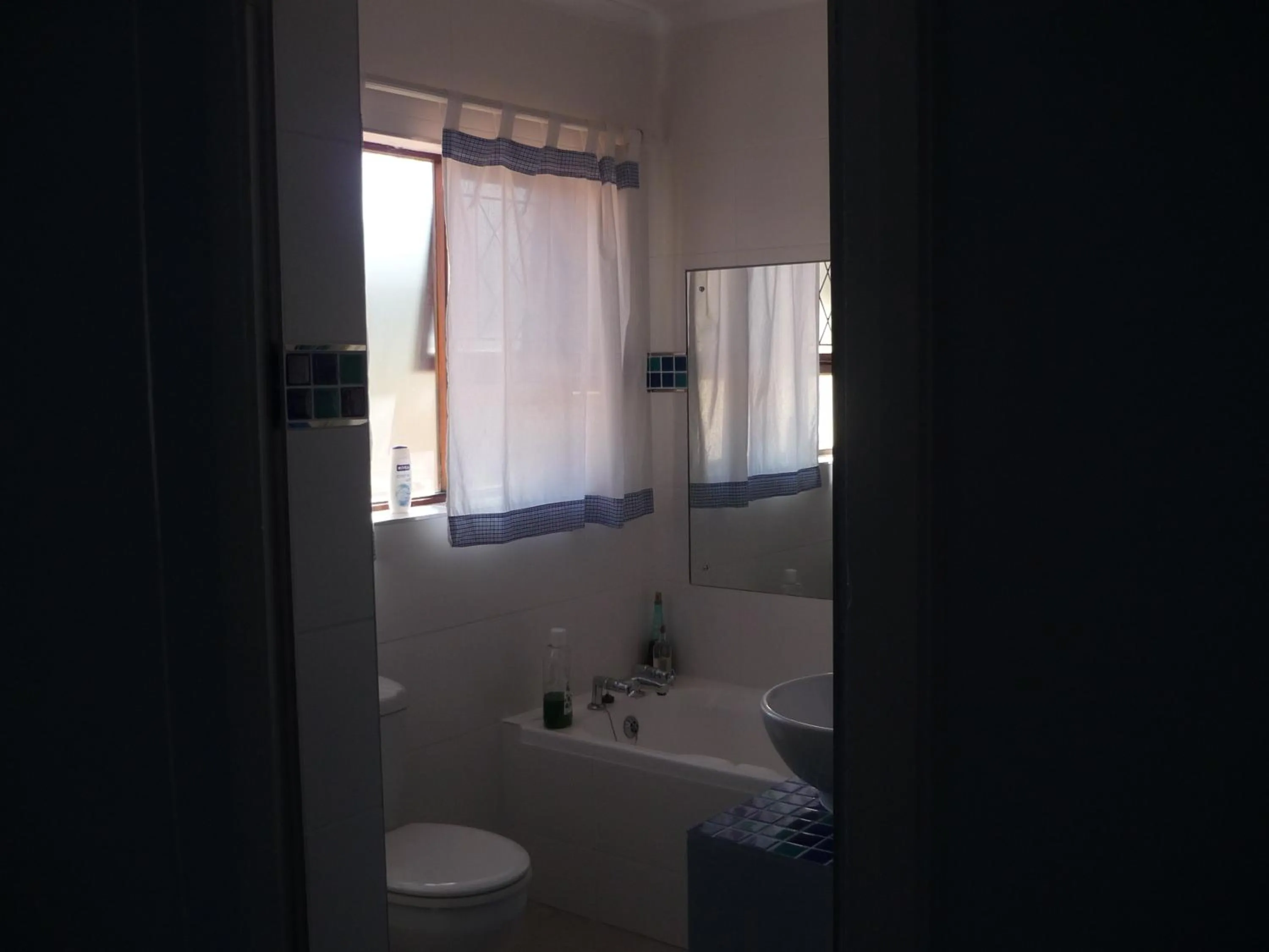 Bathroom in A1 Kynaston Guest House bed and breakfast or self catering