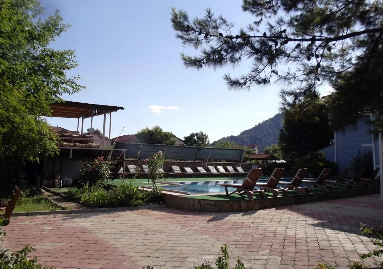Garden view in Gurkan Apart Hotel