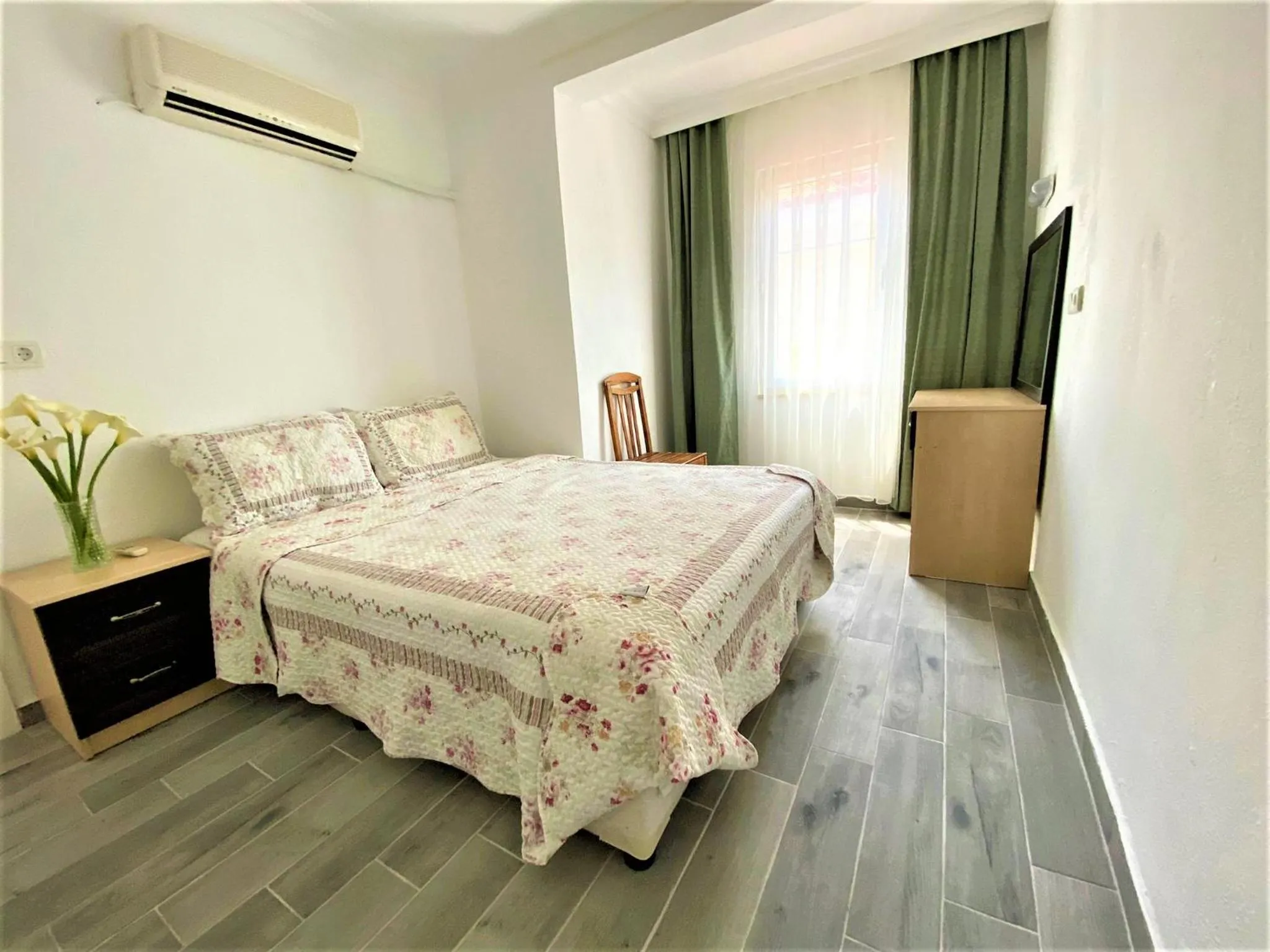 Bed in Gurkan Apart Hotel