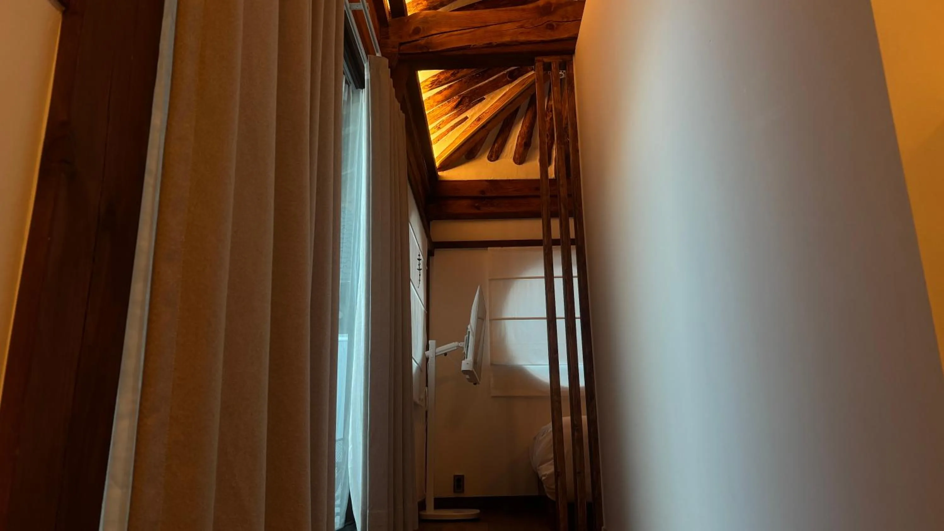 Property building in Hanok Hyeyum