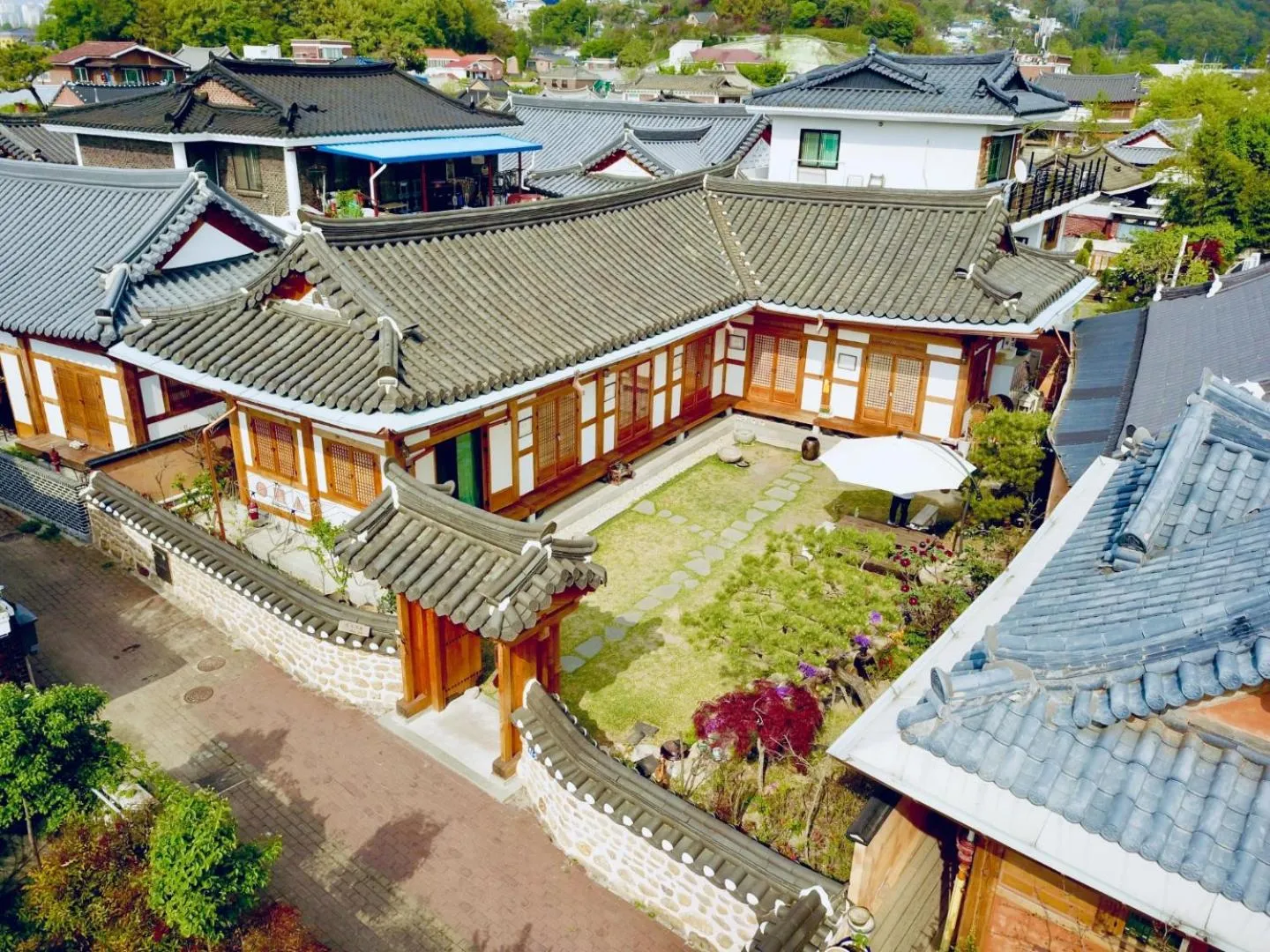 Bird's eye view in Hanok Hyeyum
