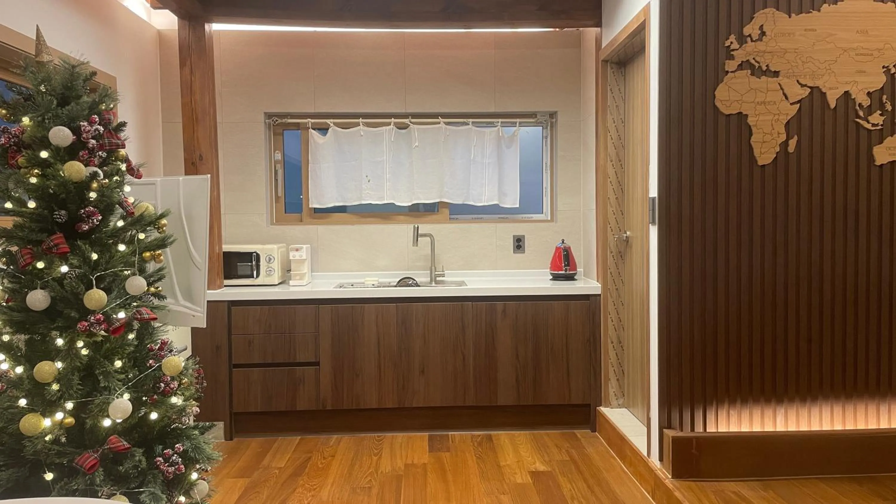 Coffee/tea facilities in Hanok Hyeyum