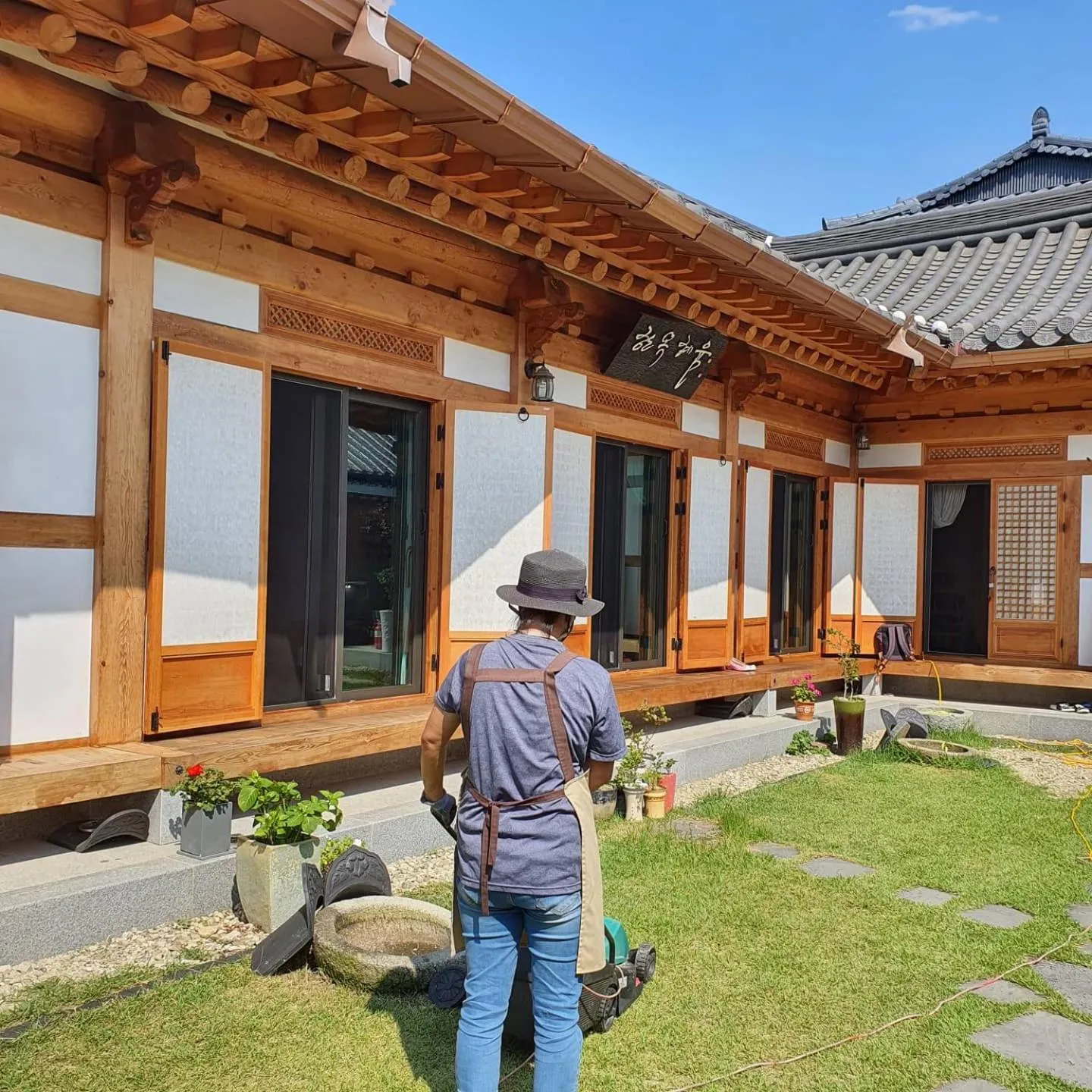 Hanok Hyeyum