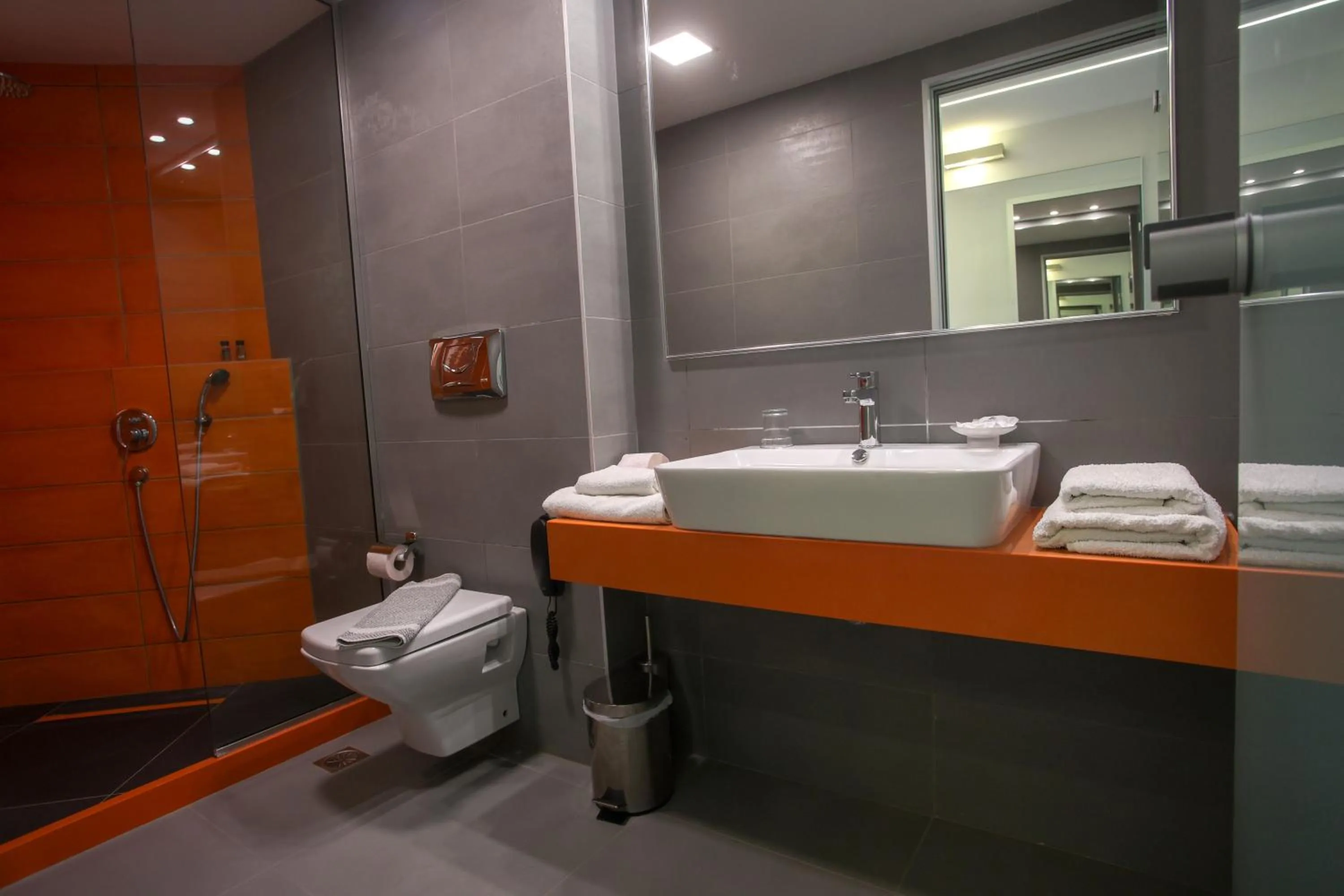 Bathroom in Petra Hotel