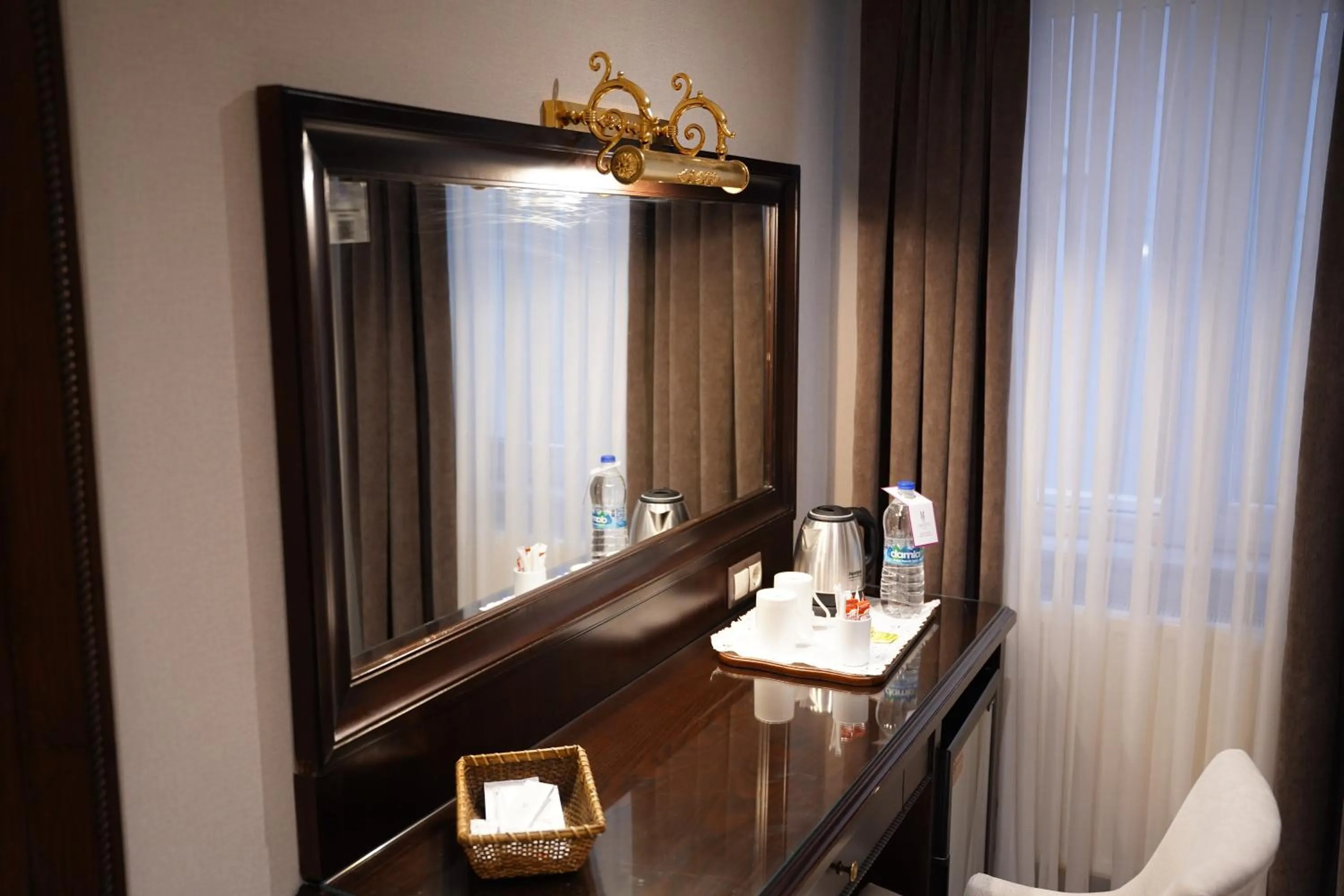 Coffee/tea facilities in Amethyst Hotel