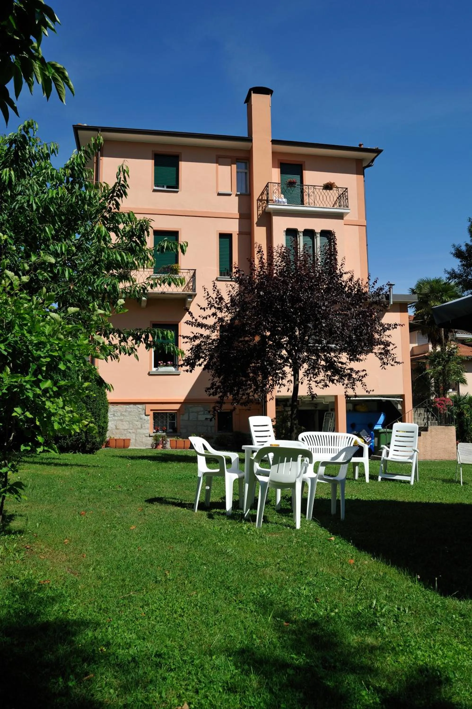 Facade/entrance in Hotel Villa Mon Toc