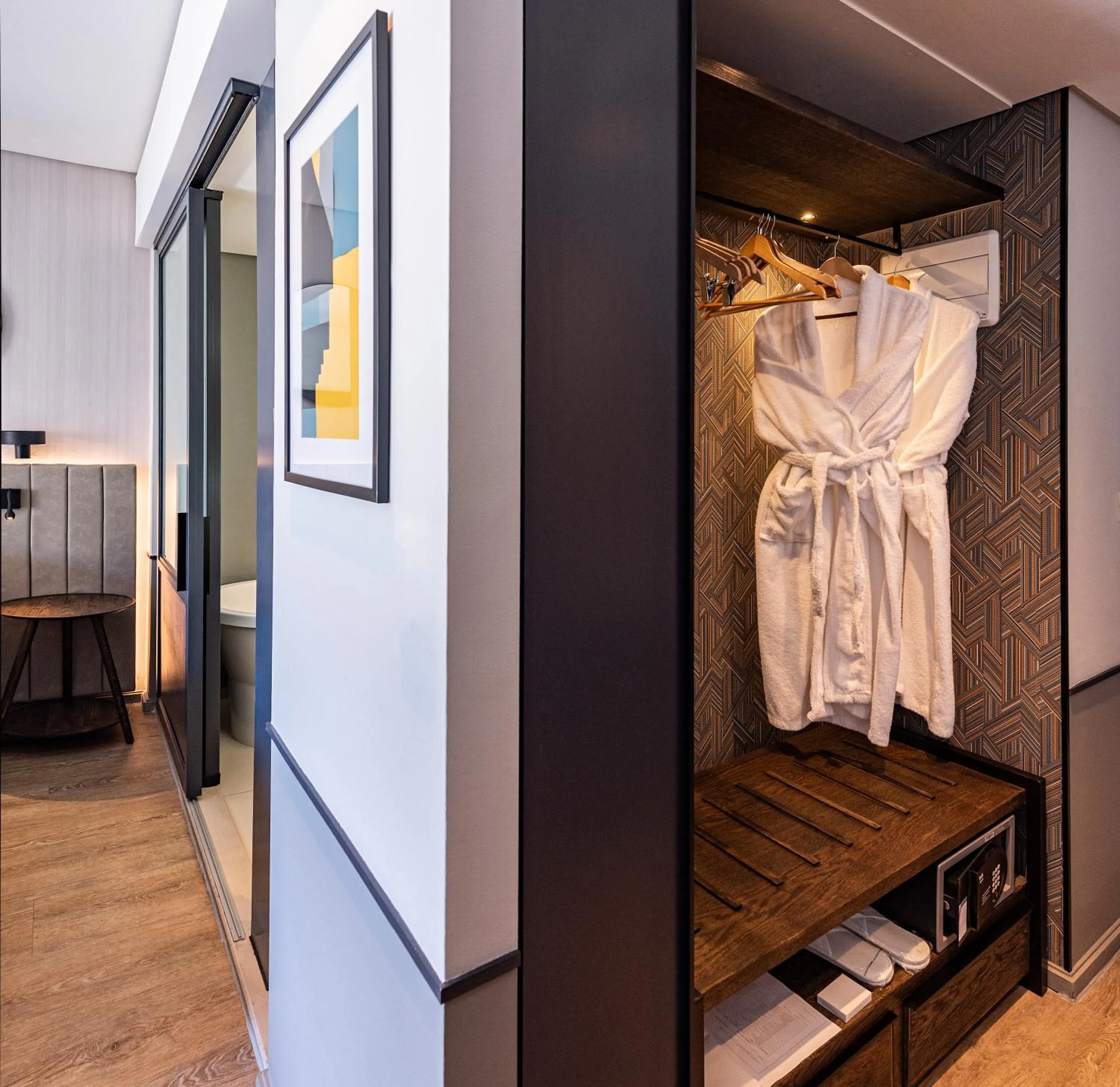 Bedroom, Bed in Hyatt Regency Cape Town