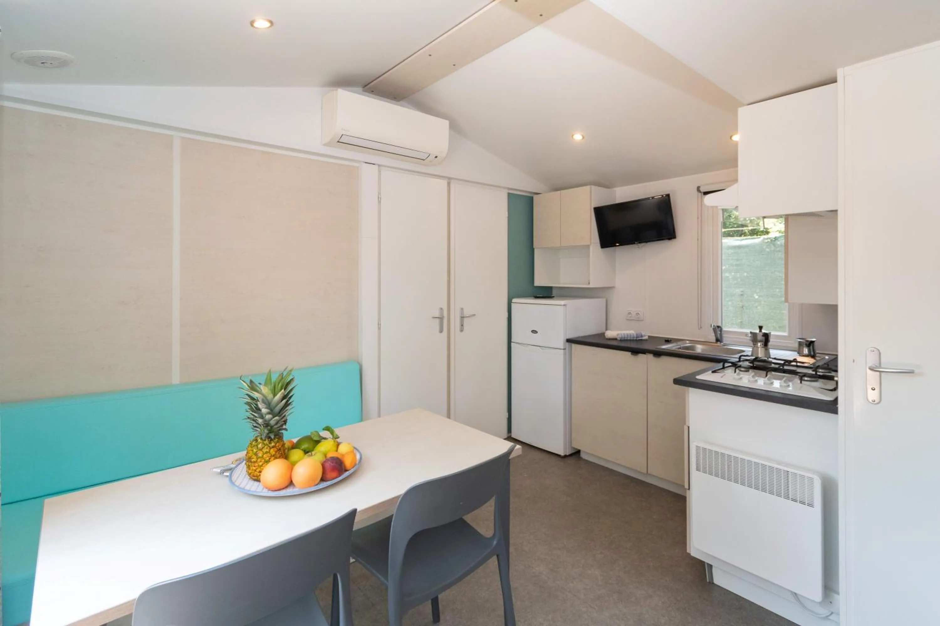 Dining area in Residence Punta Spin