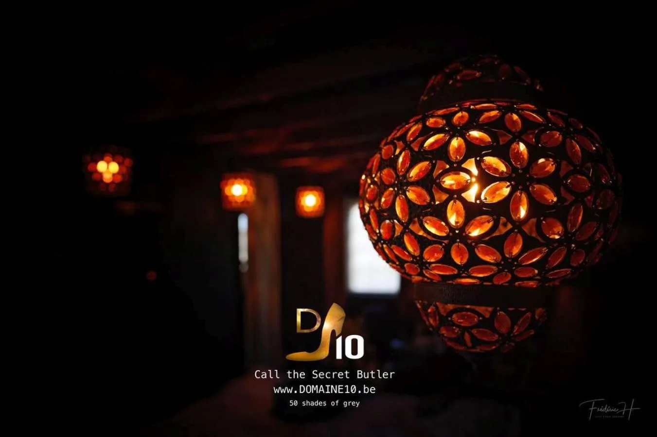 Decorative detail in Domaine 10