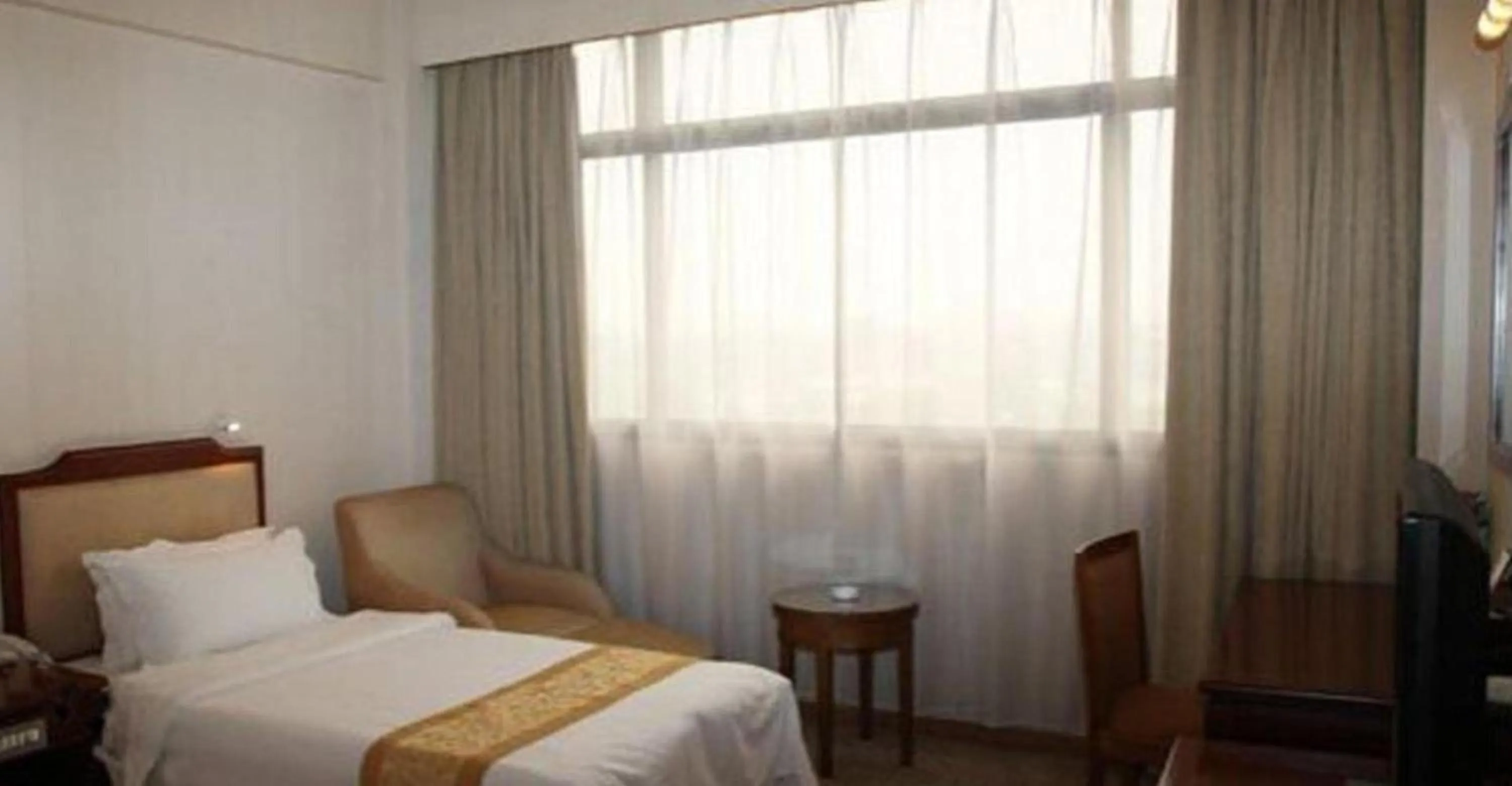 Bedroom, Bed in Jinling Mansion Nanjing