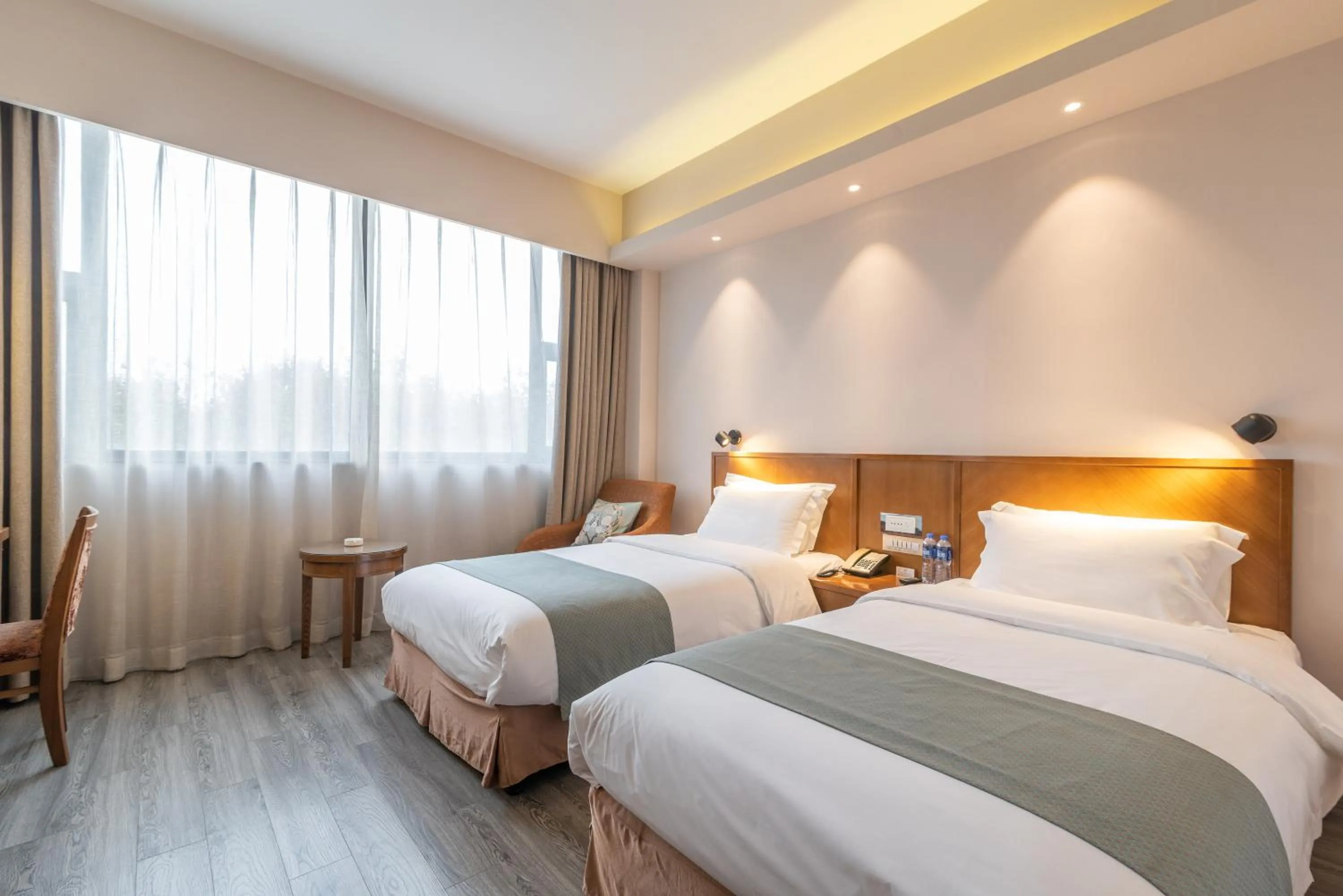 Bedroom, Bed in Jinling Mansion Nanjing