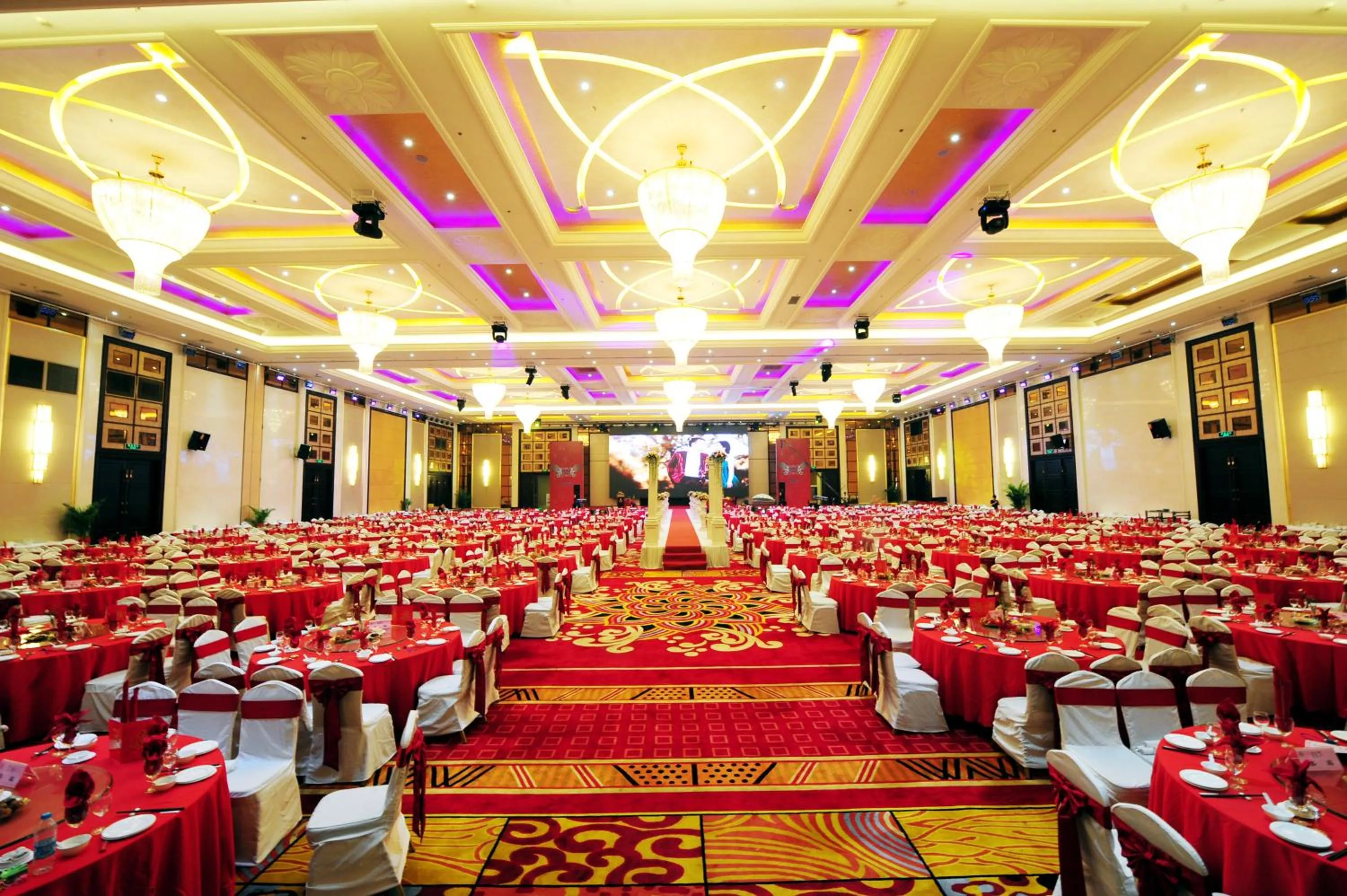 Banquet/Function facilities in Huafang Jinling International Hotel Zhangjiagang