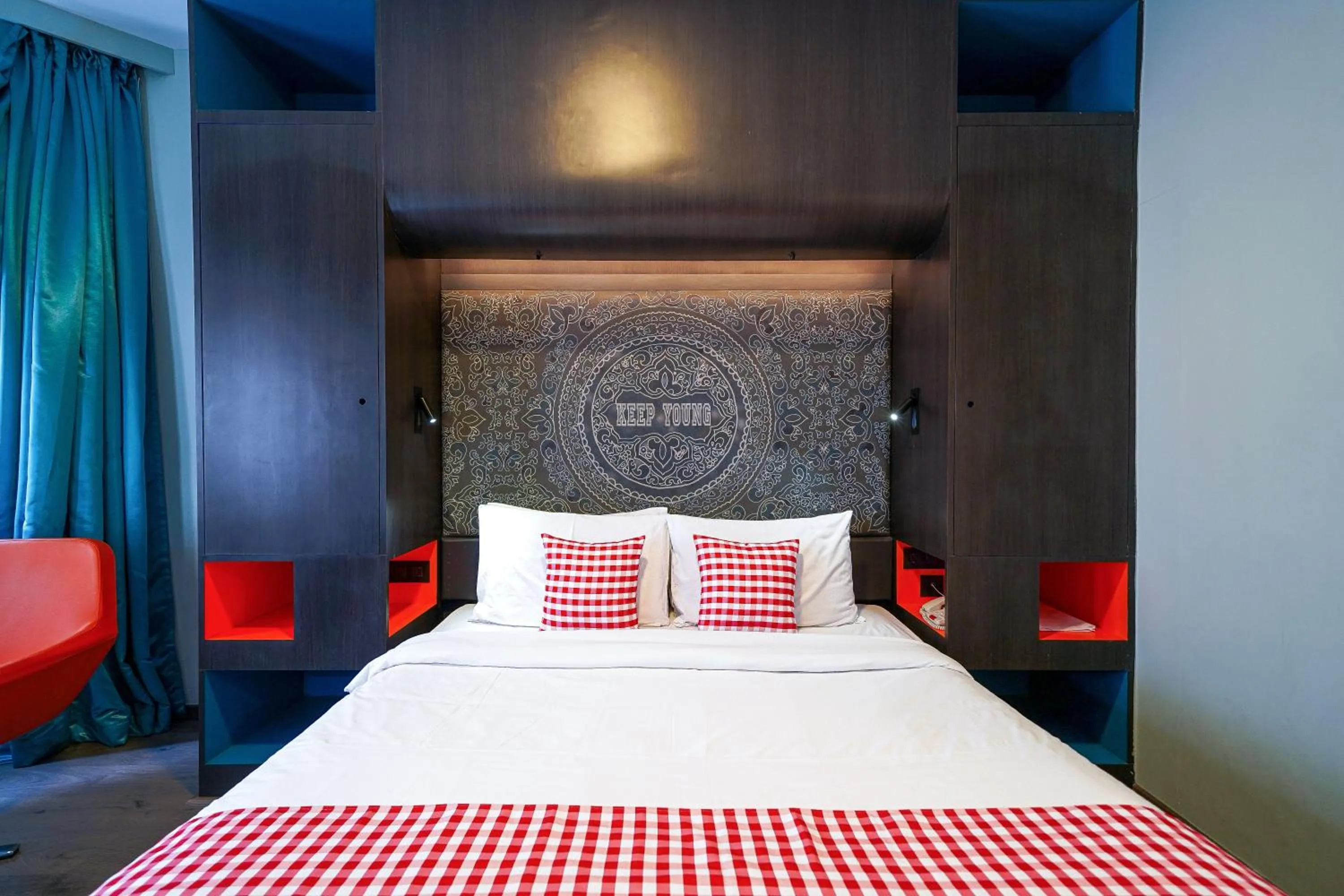 Bed in Open Hotel by Olive - The Infantry Hotel