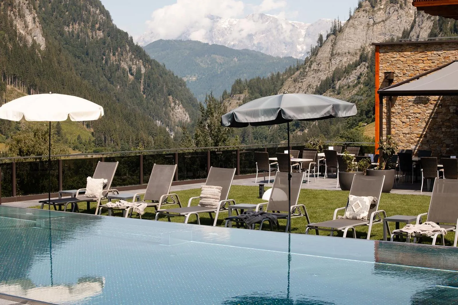 Garden in Hotel Dorfer