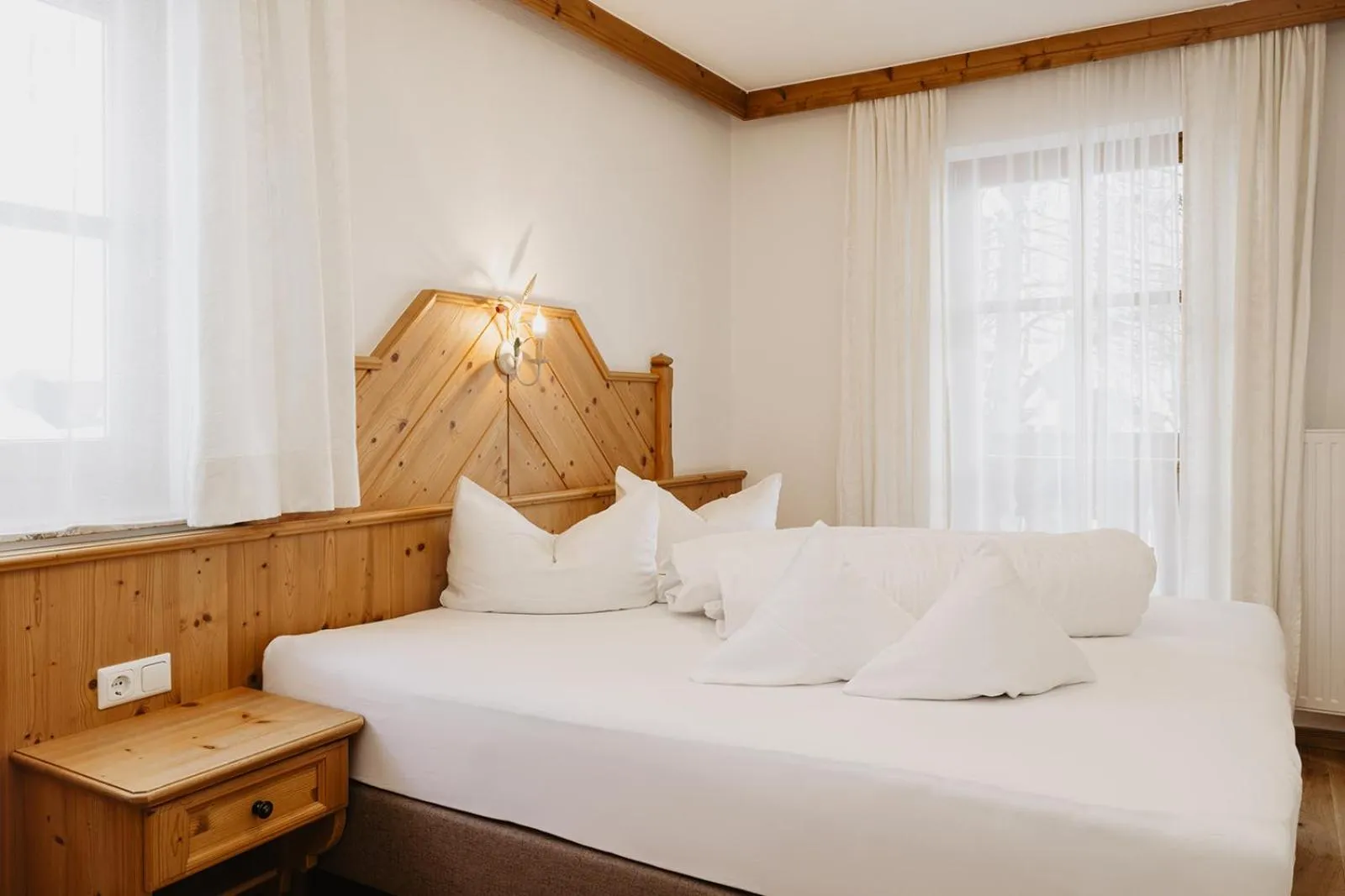 Bedroom, Bed in Hotel Dorfer