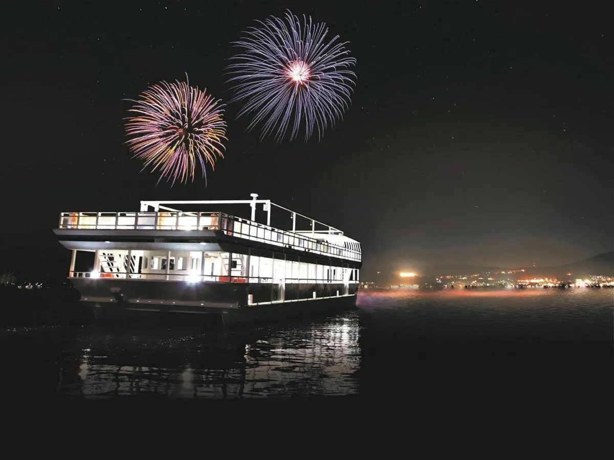 Nearby landmark in Hamanoyu