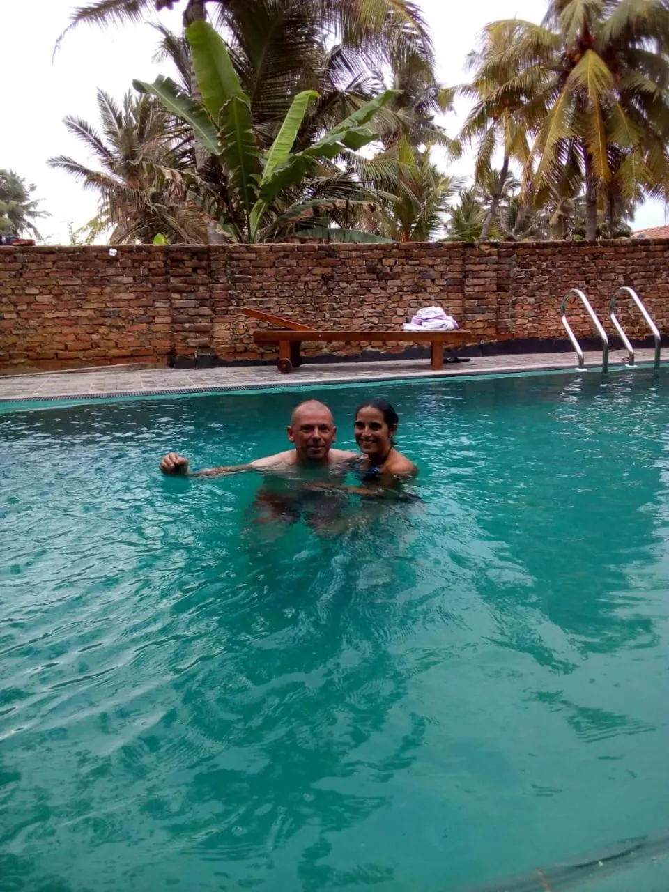Swimming pool in Hotel Star White - Negombo
