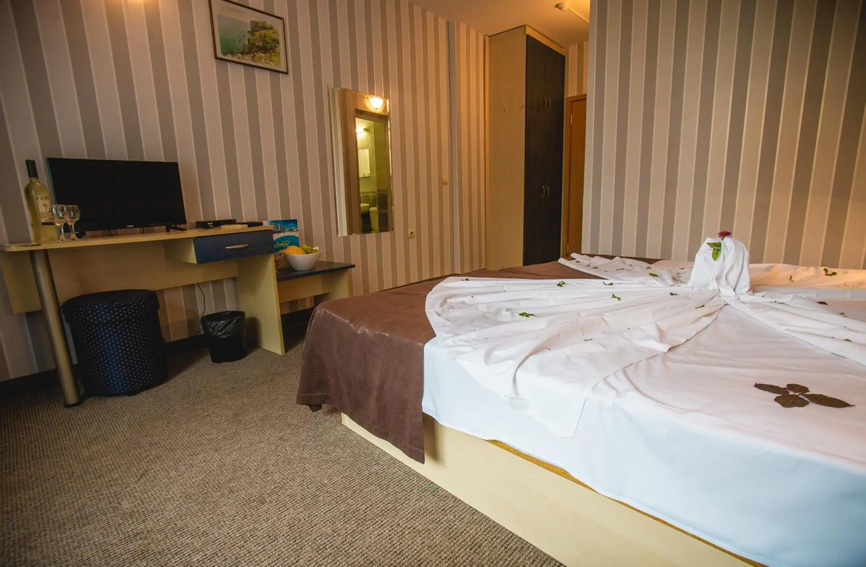 Economy Twin Room (2 Adults + 1 Child) in Bohemi Hotel All inclusive and free parking Economy Twin Room (2 Adults + 1 Child) in Bohemi Hotel All inclusive and free parking