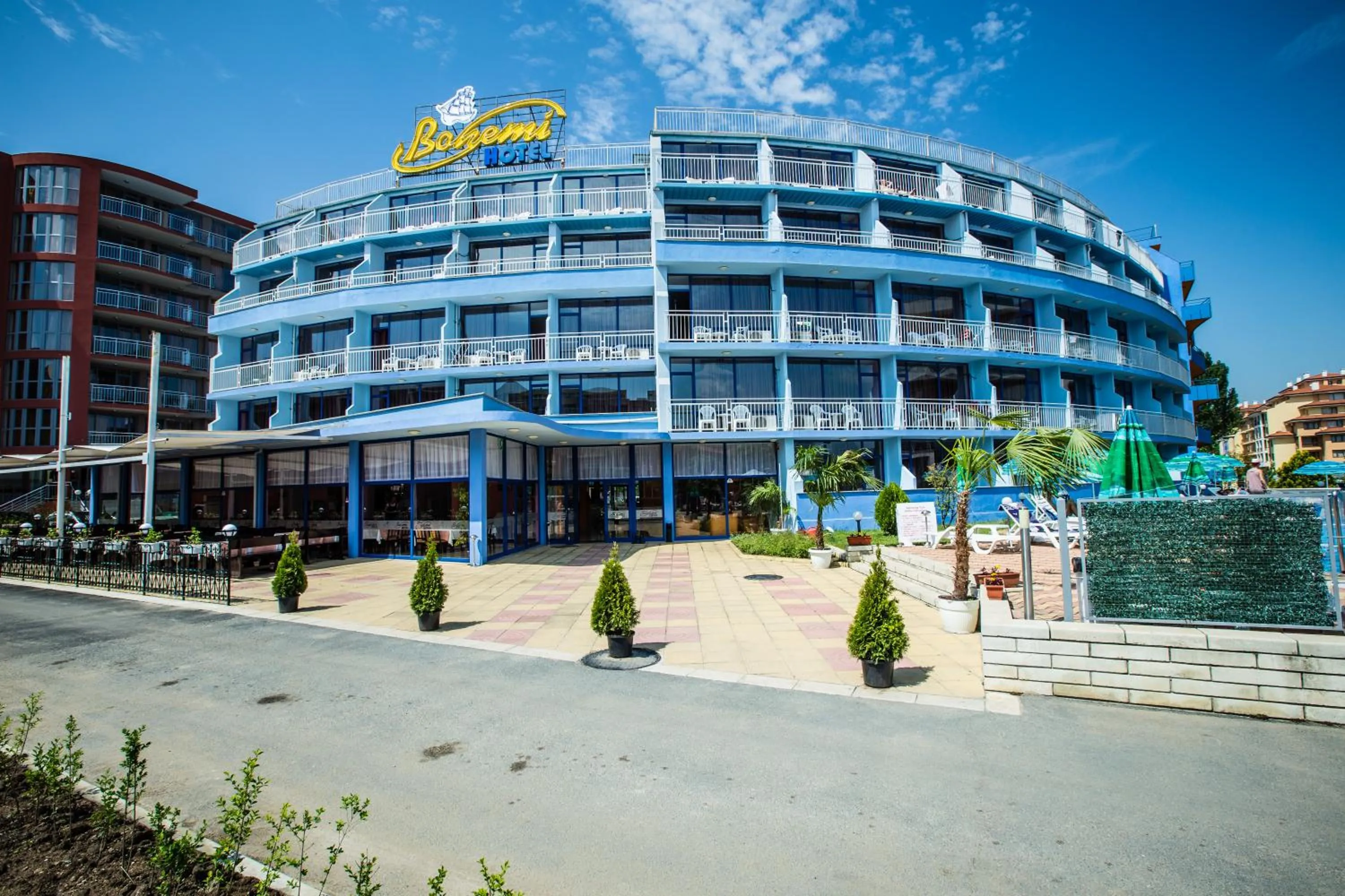 Property building in Hotel Bohemi