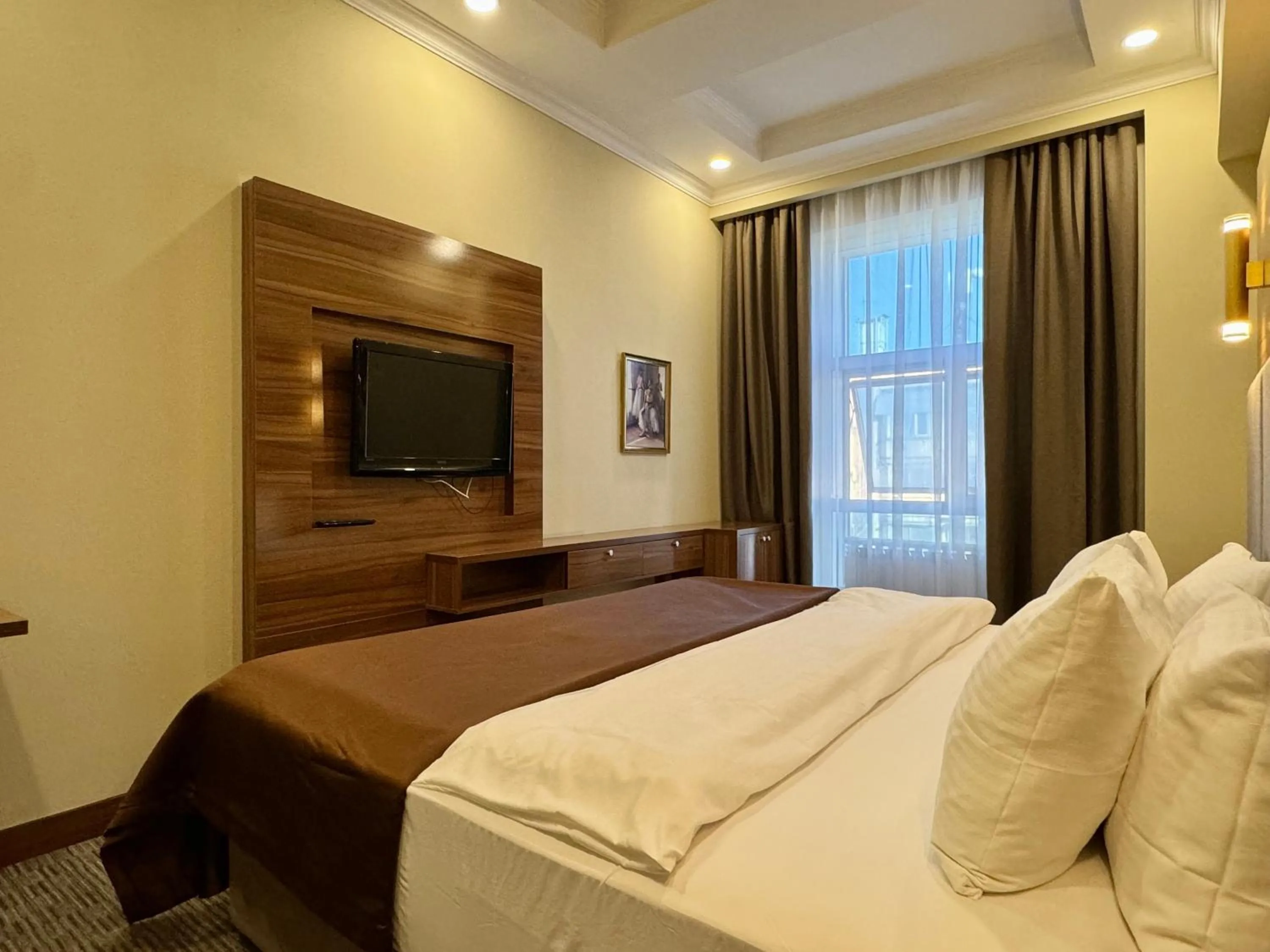 TV and multimedia, Bed in Grand Hotel Eurasia