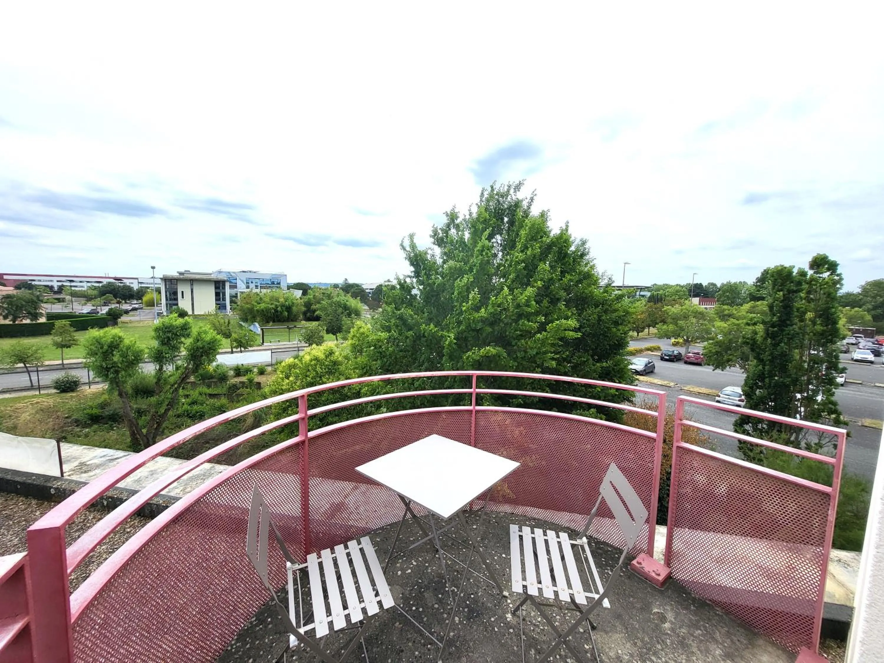 Balcony/Terrace in Résidence Columba - Apparts meublés Agen Sud