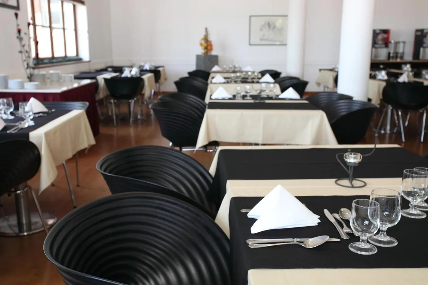 Restaurant/places to eat in INATEL Luso