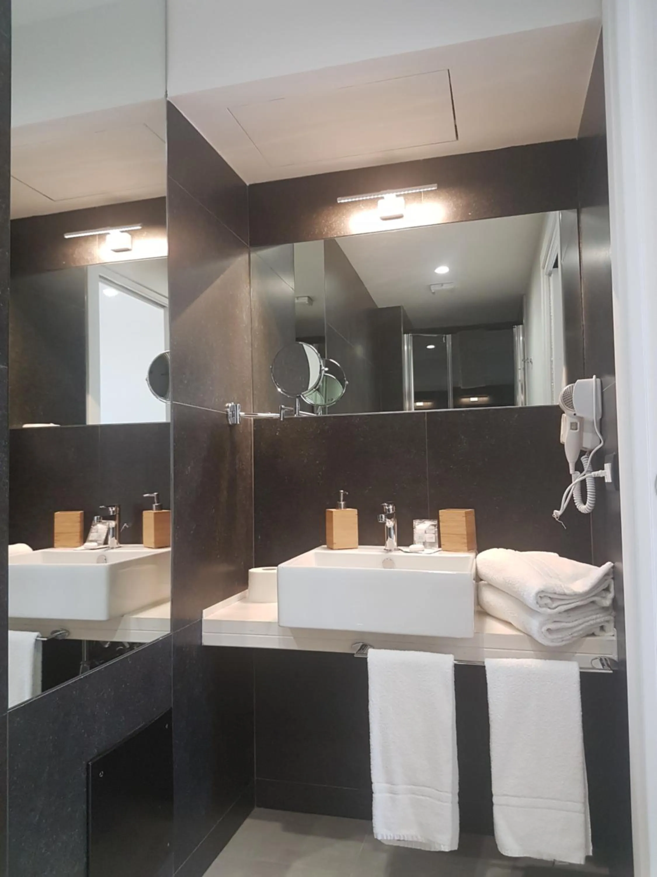 Bathroom in Archinuè