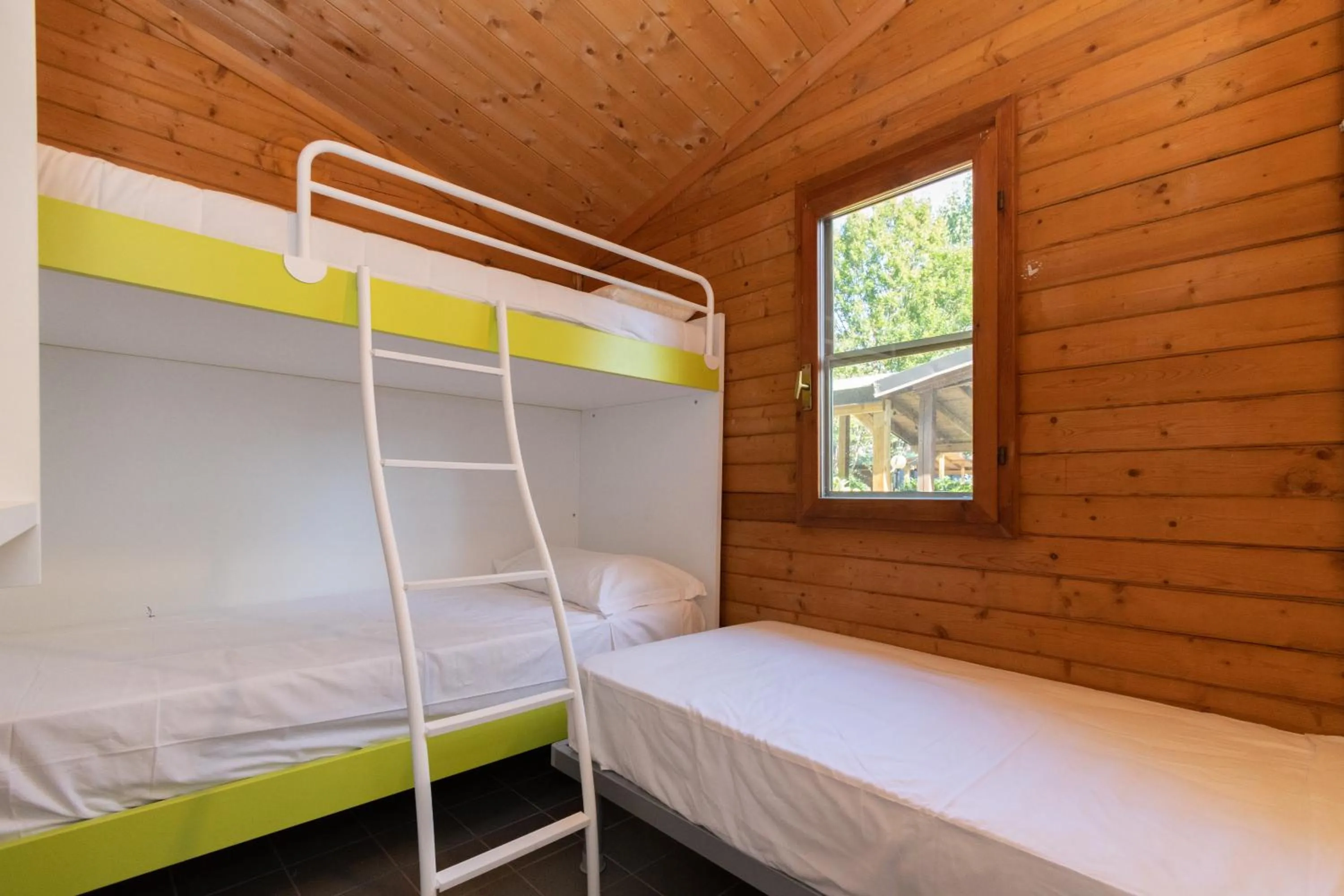 Bedroom, Bed in Club del Sole Adriano Family Camping Village