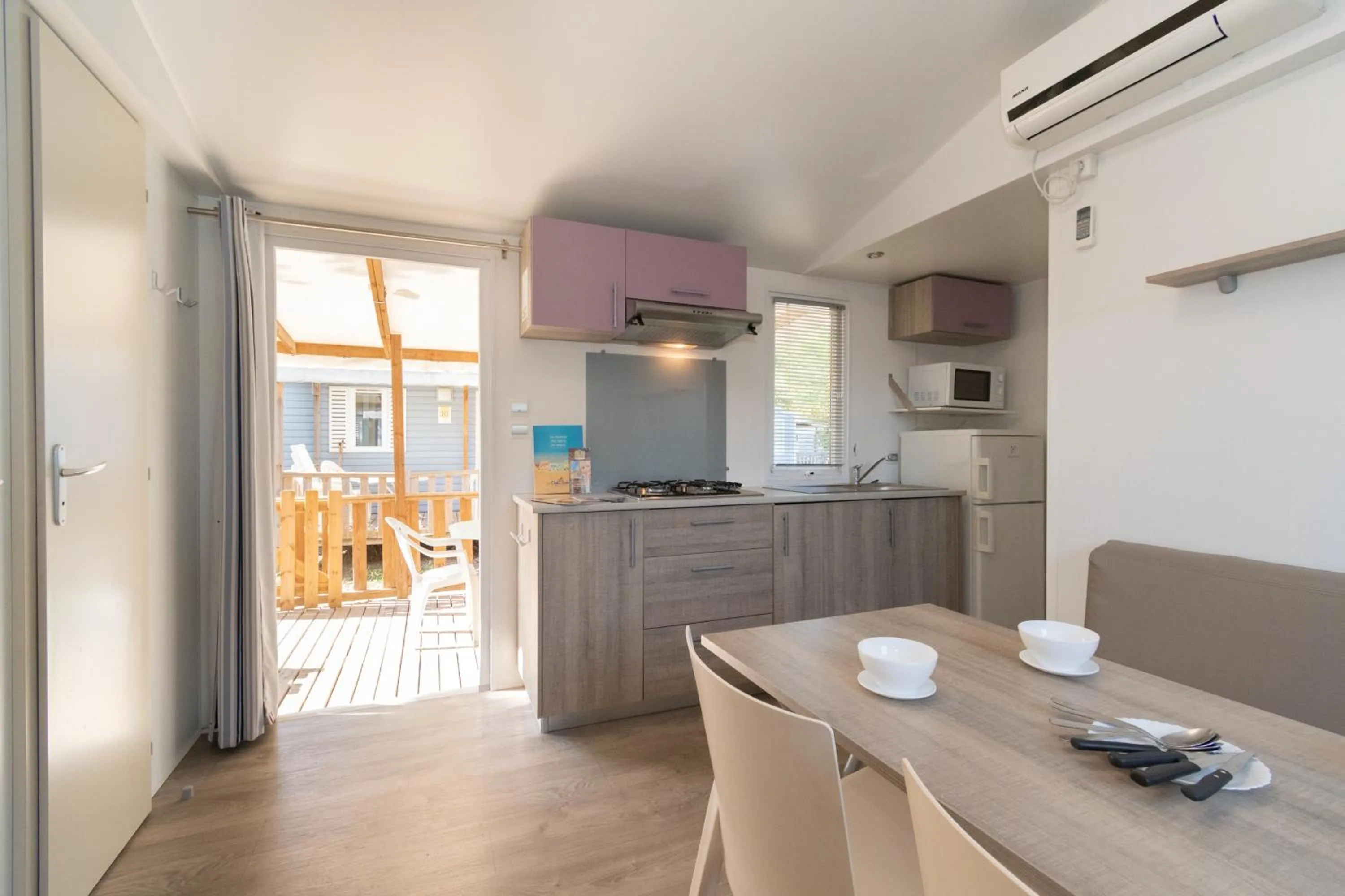 Kitchen or kitchenette in Club del Sole Adriano Family Camping Village