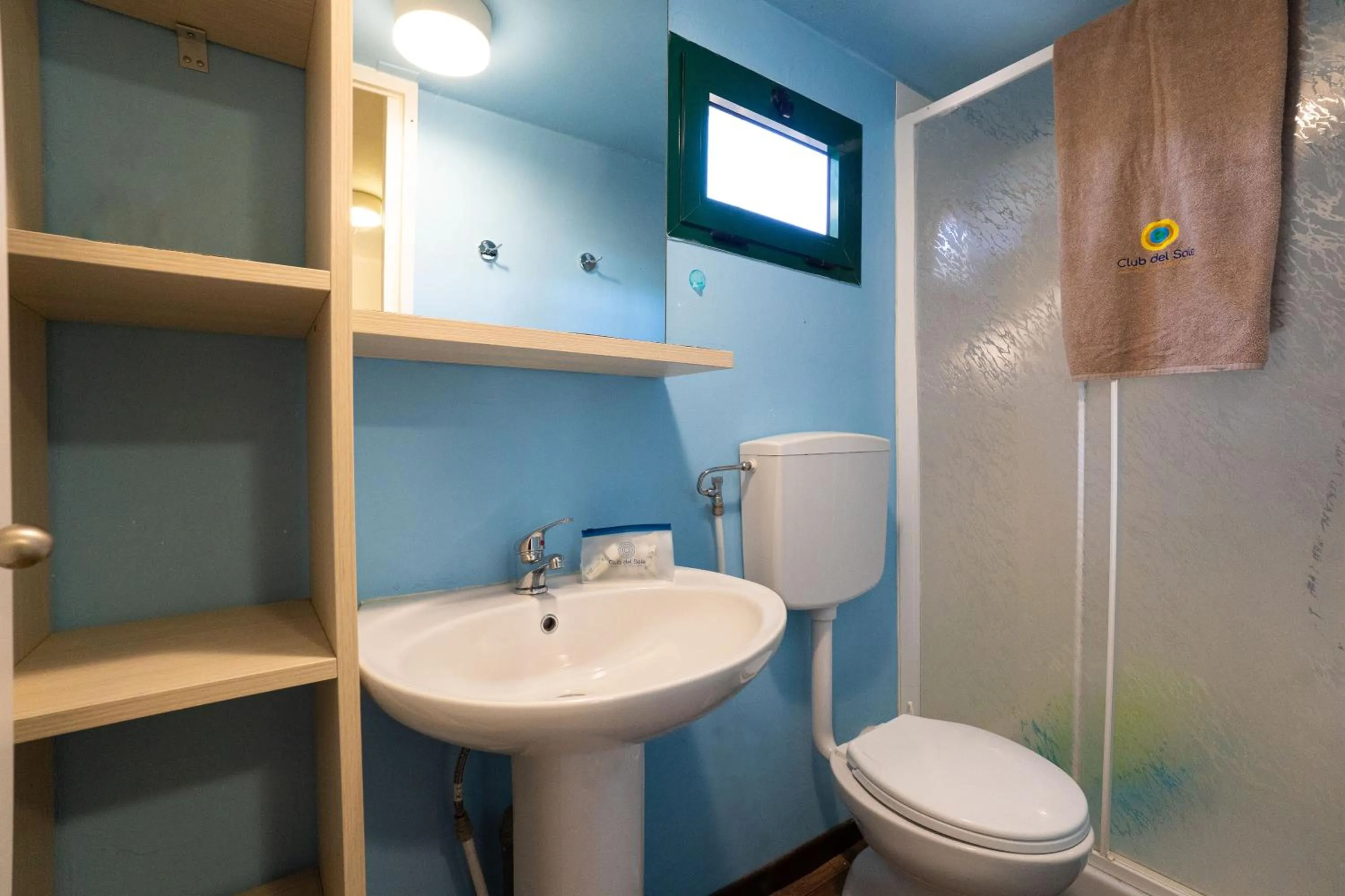 Bathroom in Club del Sole Adriano Family Camping Village