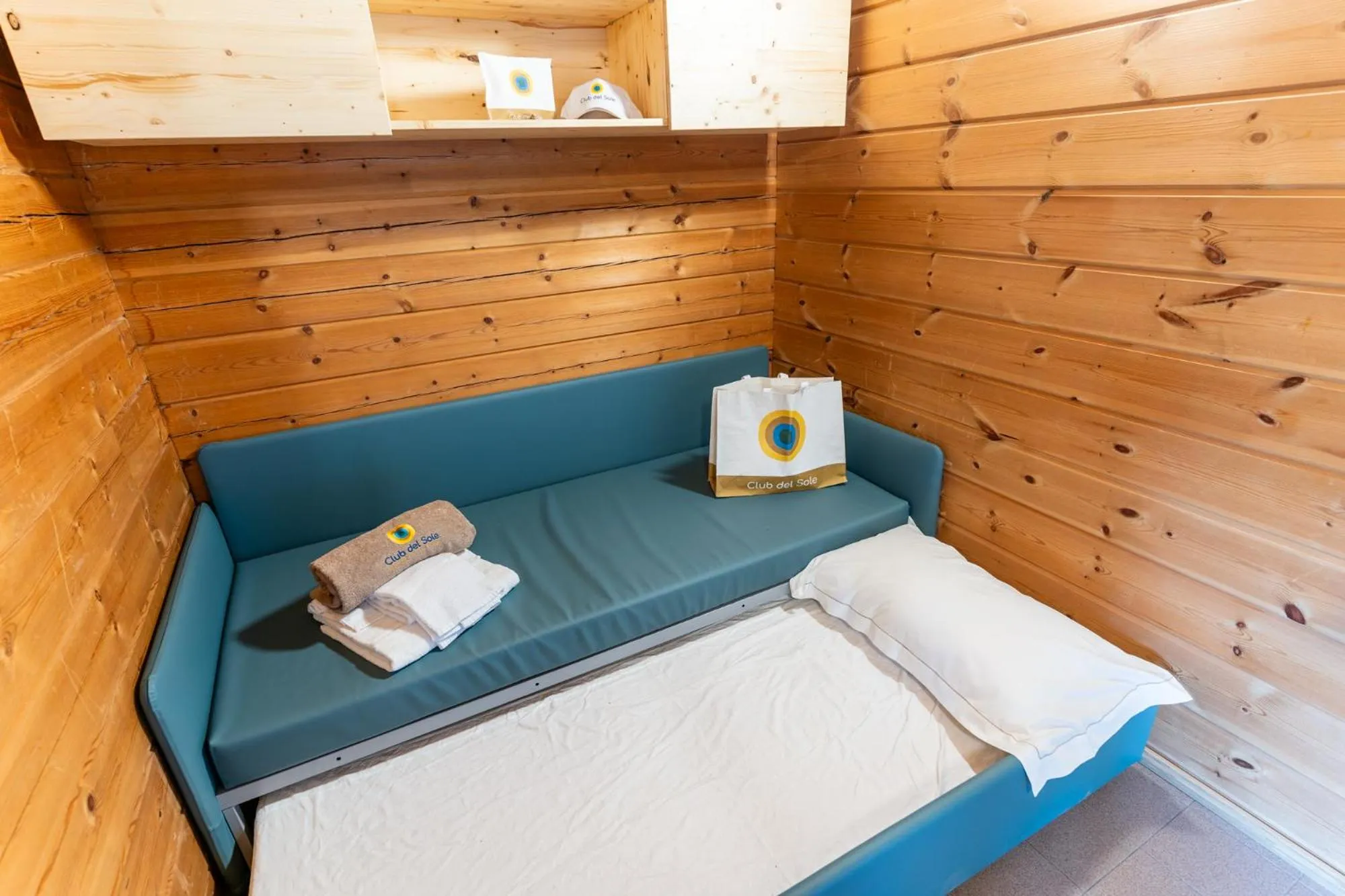 Bed in Club del Sole Adriano Family Camping Village