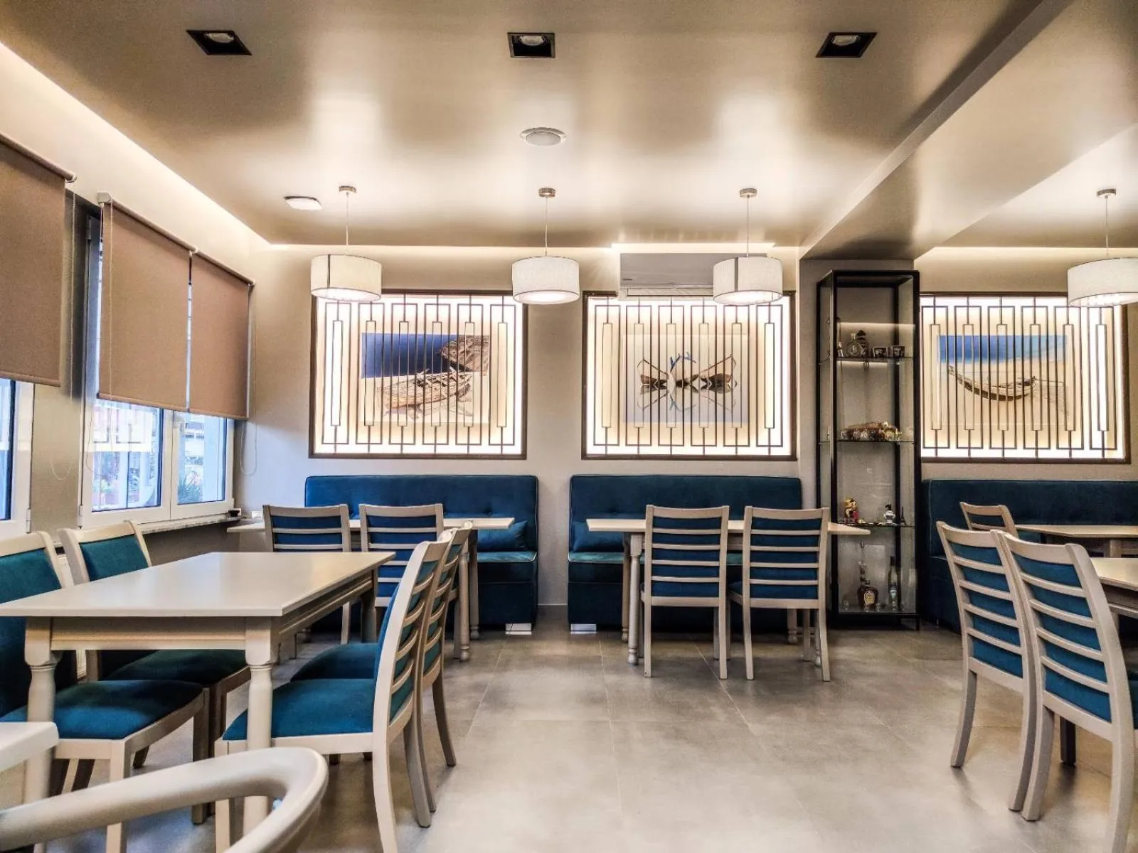 Restaurant/places to eat in Gold Stern