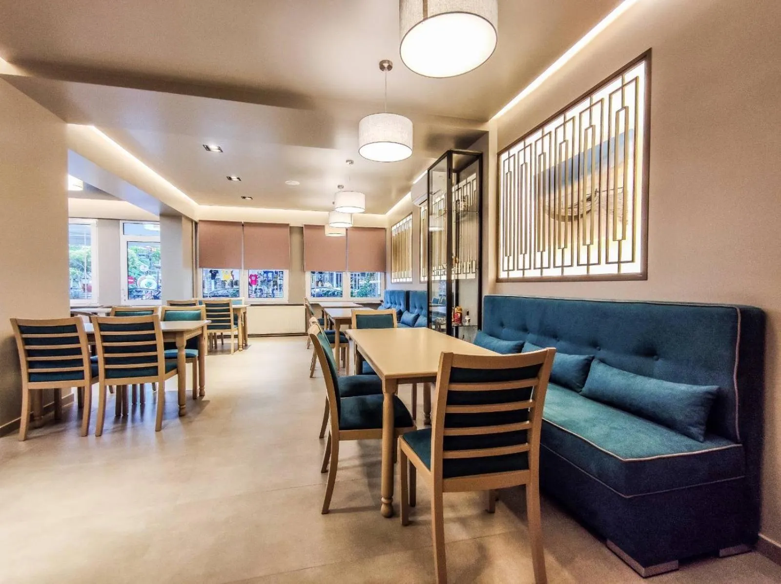 Restaurant/places to eat in Gold Stern