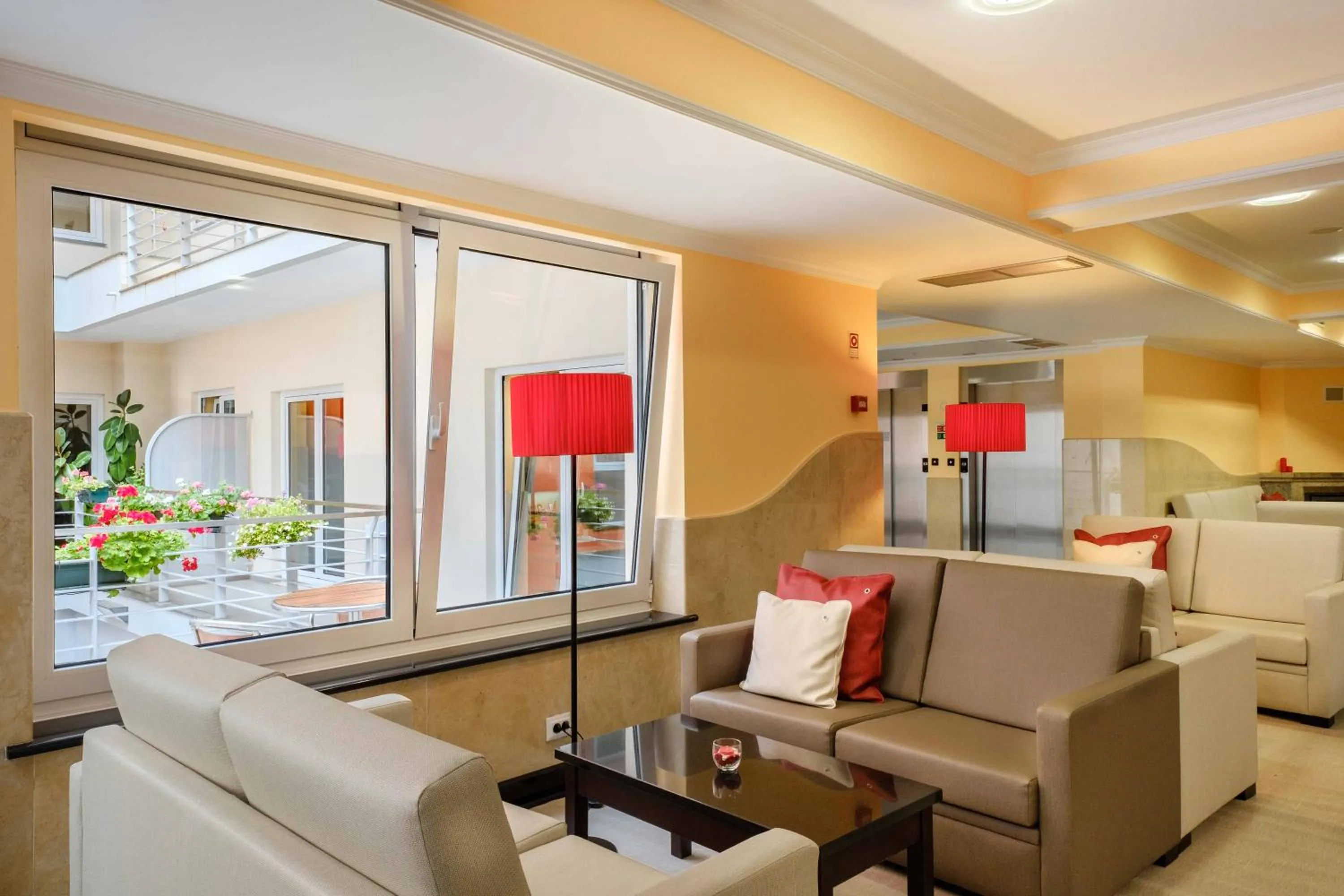 Living room in Hotel Santo Amaro - SA Hotels