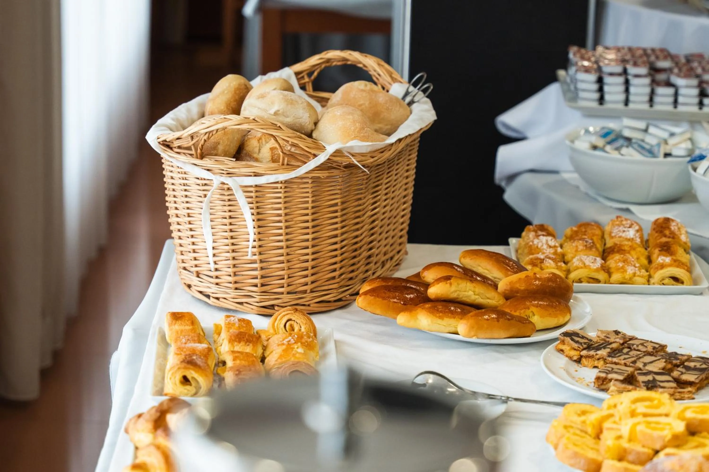 Breakfast in Hotel Santo Amaro - SA Hotels